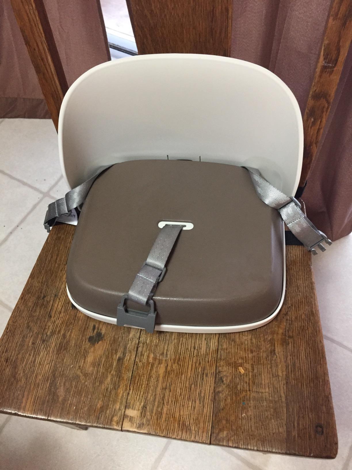 OXO Tot Perch Toddler Booster Seat for Kitchen Chair with Straps, Gray | Portable Travel Booster Seat, Straps Securely To Dining Chair, Compact Fold, Wipeable Seat, Ideal For Toddlers Ages 1 And Up customer photo 2