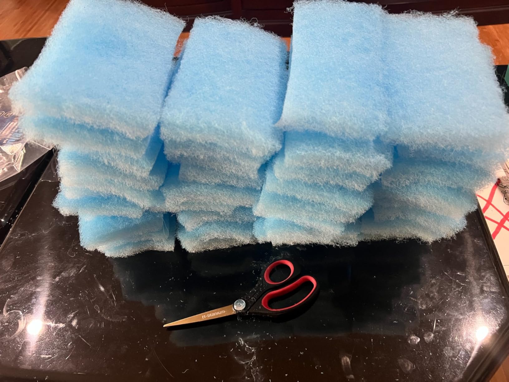 Aquatic Experts Classic Bonded Aquarium Filter Pad - 12 Inches by 72 Inches by .75 Inch - Blue and White Aquarium Filter Media Roll Bulk Can Be Cut to Fit Most Filters, Made in USA customer photo 1