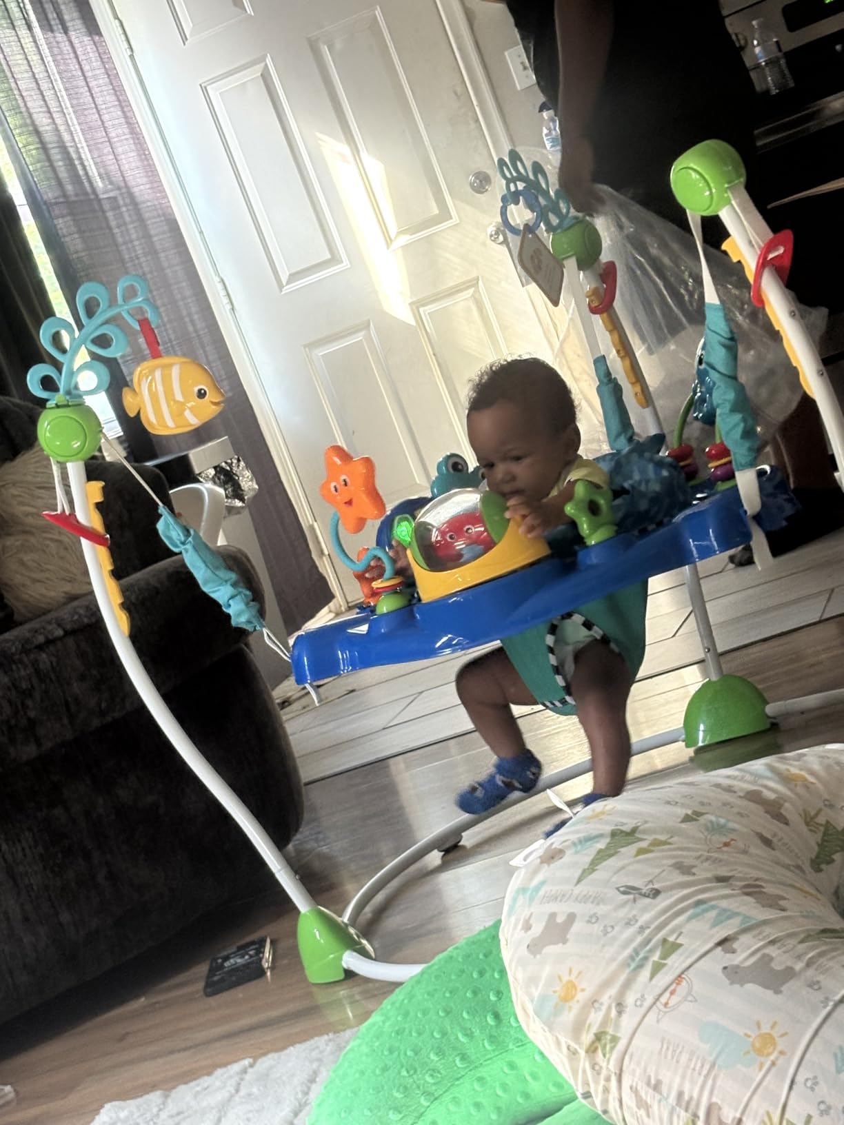Baby Einstein Neptune's Ocean Discovery Activity Baby Jumper Activity Center, Ages 6 Months +, Max Weight 25 lbs., Unisex customer photo 2