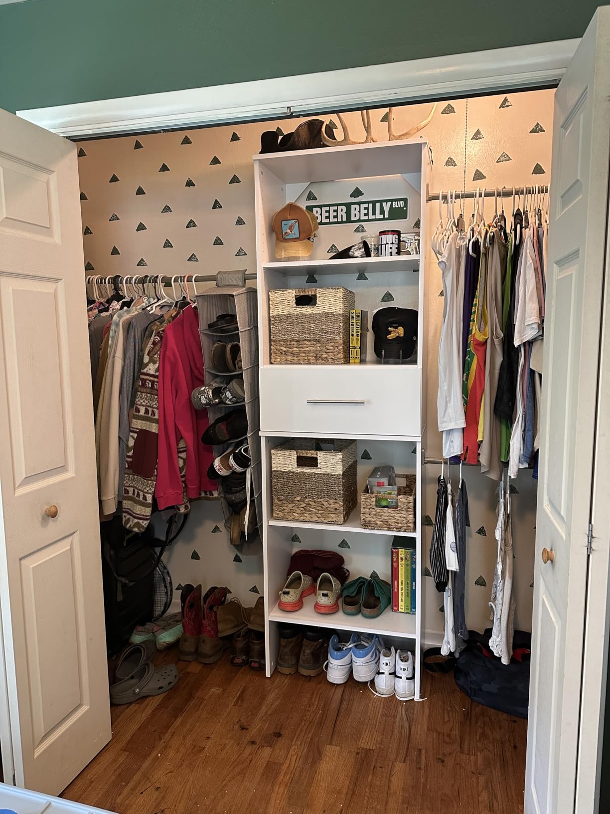 ClosetMaid SuiteSymphony Wood Closet Organizer System, 25-Inch Starter Kit with Tower and 3 Hang Rods and Shelving, Adjustable Shelves, Customizable Insert, Reach-in or Walk-in Closets, Pure White customer photo 2