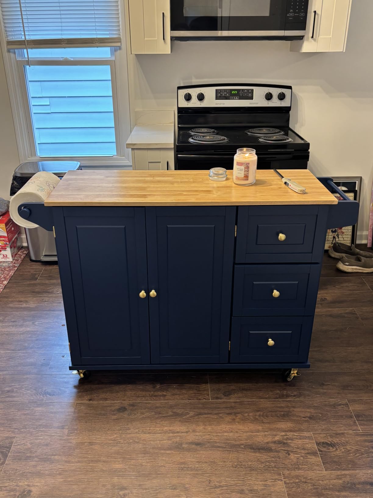 Homestyles Dolly Madison Black Mobile Kitchen Island Cart with Wood Drop Leaf Breakfast Bar customer photo 1