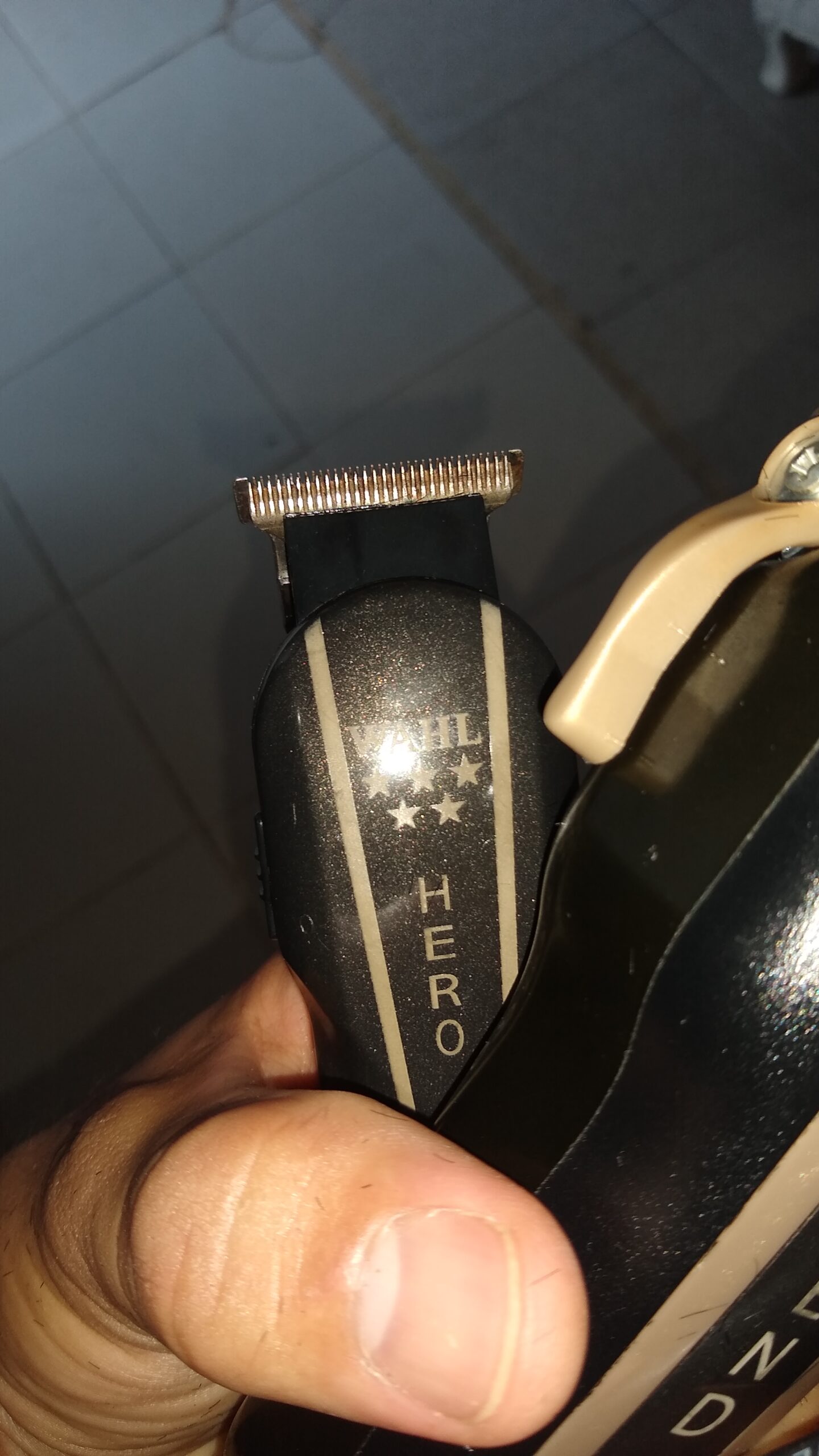 Wahl Professional 5-Star Barber Combo, Corded Legend Clipper & Hero T-Blade Trimmer Set, Black/Gold Finish customer photo 1