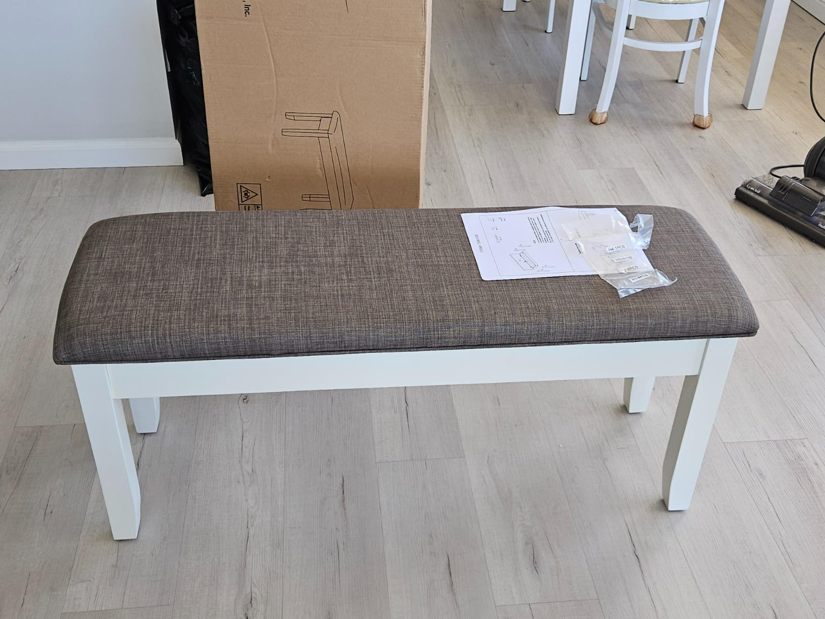Powell Furniture Jane Storage, Antique White Dining Bench customer photo 2