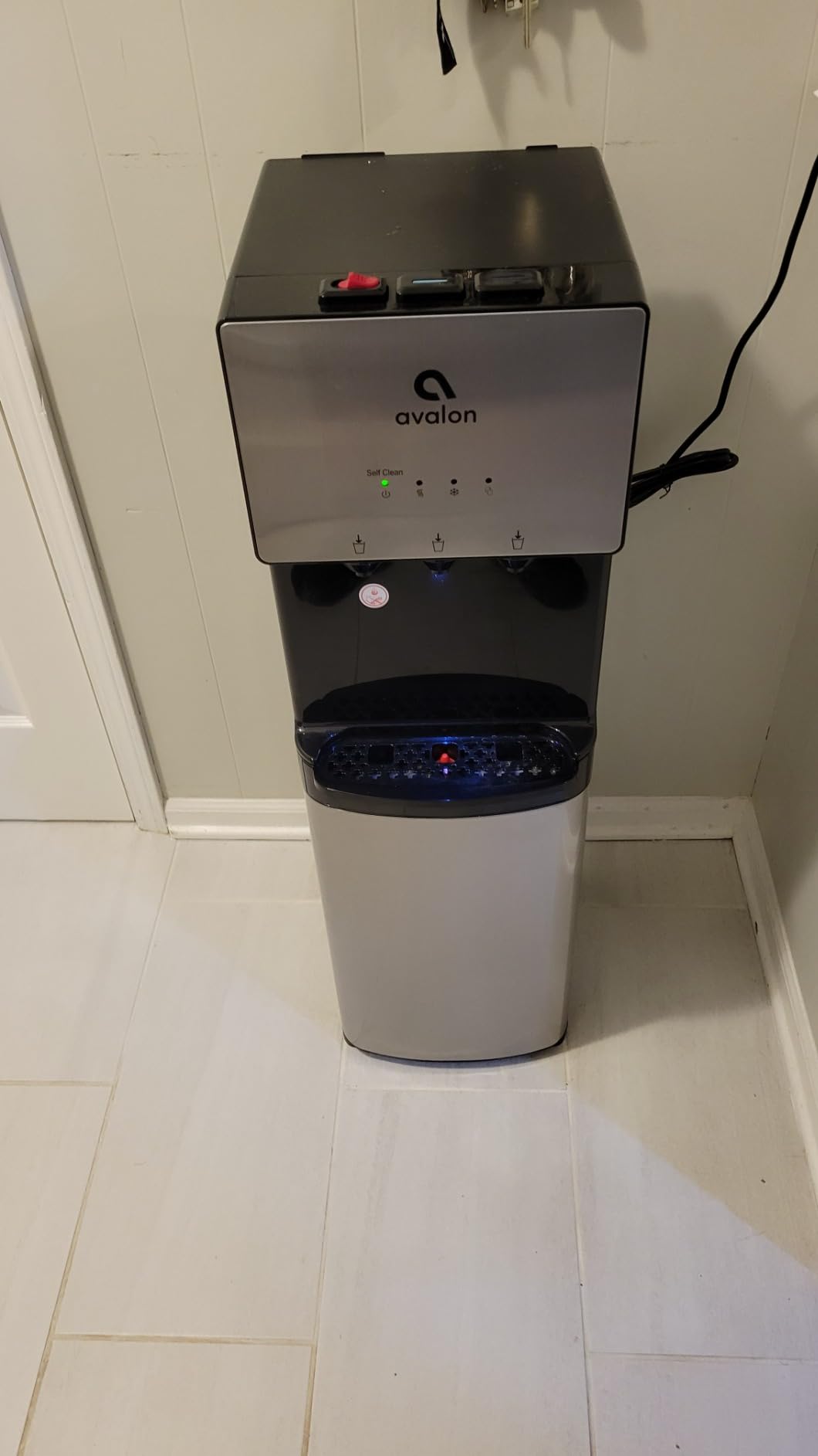 Avalon Self Cleaning Bottom Loading Water Cooler Water Dispenser | 3 Temperature Settings - Cold, Hot, & Room temps. Durable Stainless Steel Construction. UL/Energy Star Approved customer photo 2
