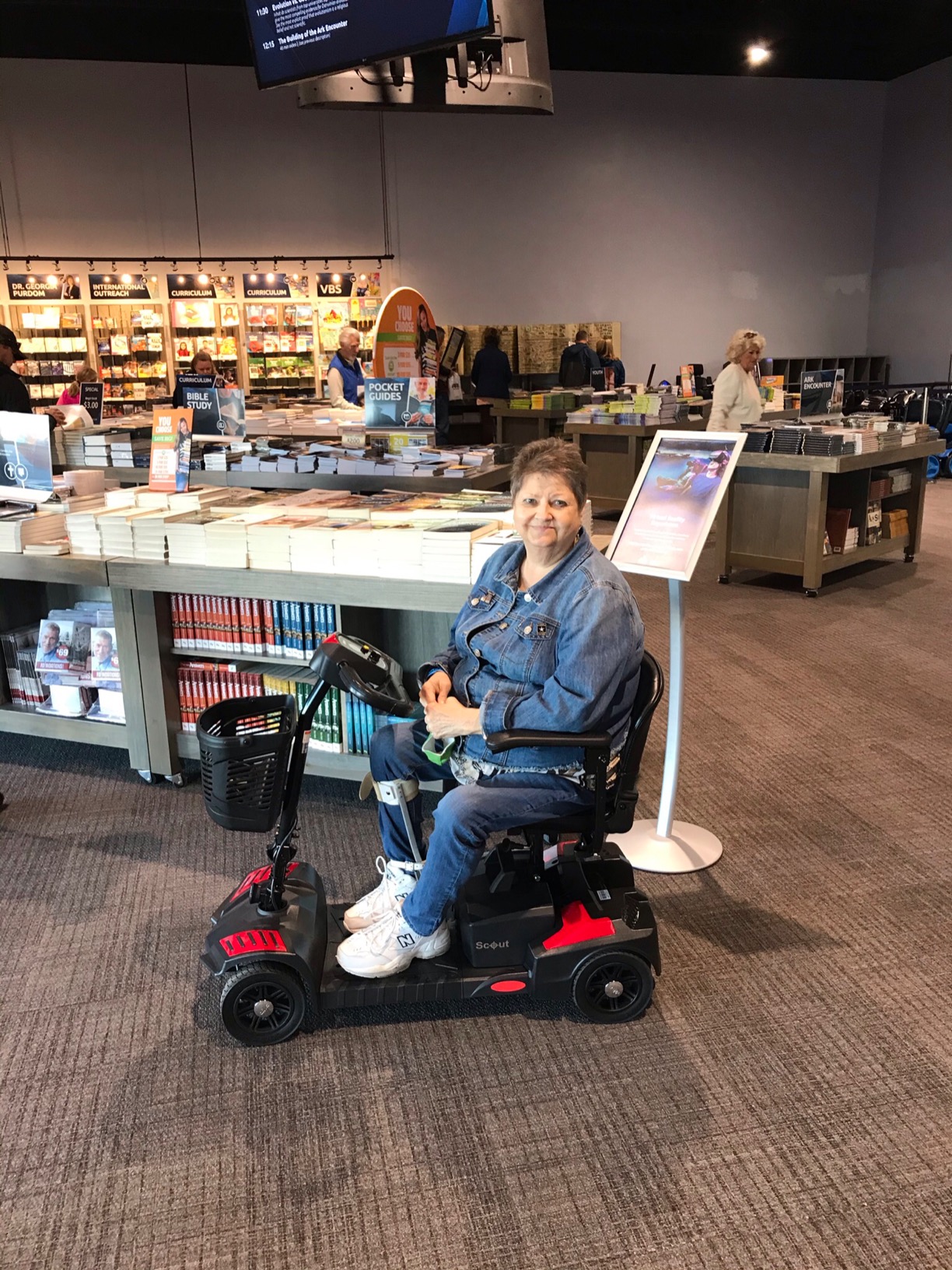 Drive Medical Spitfire Scout 4-Wheel Power Luxury Travel Scooter with Extended 15 Mile Range Battery, Red/Blue customer photo 2