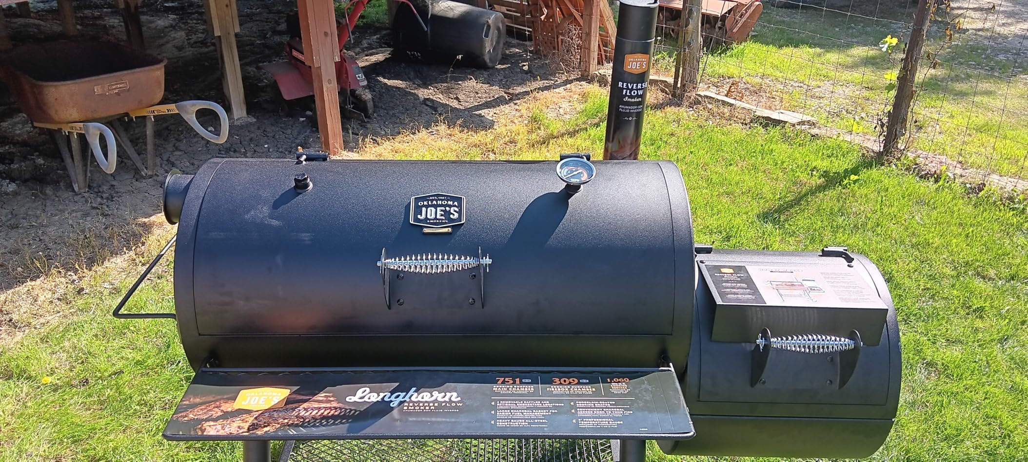 Oklahoma Joe's Longhorn Reverse Flow Offset Charcoal Smoker and Grill, 1060 Sq. In. customer photo 2