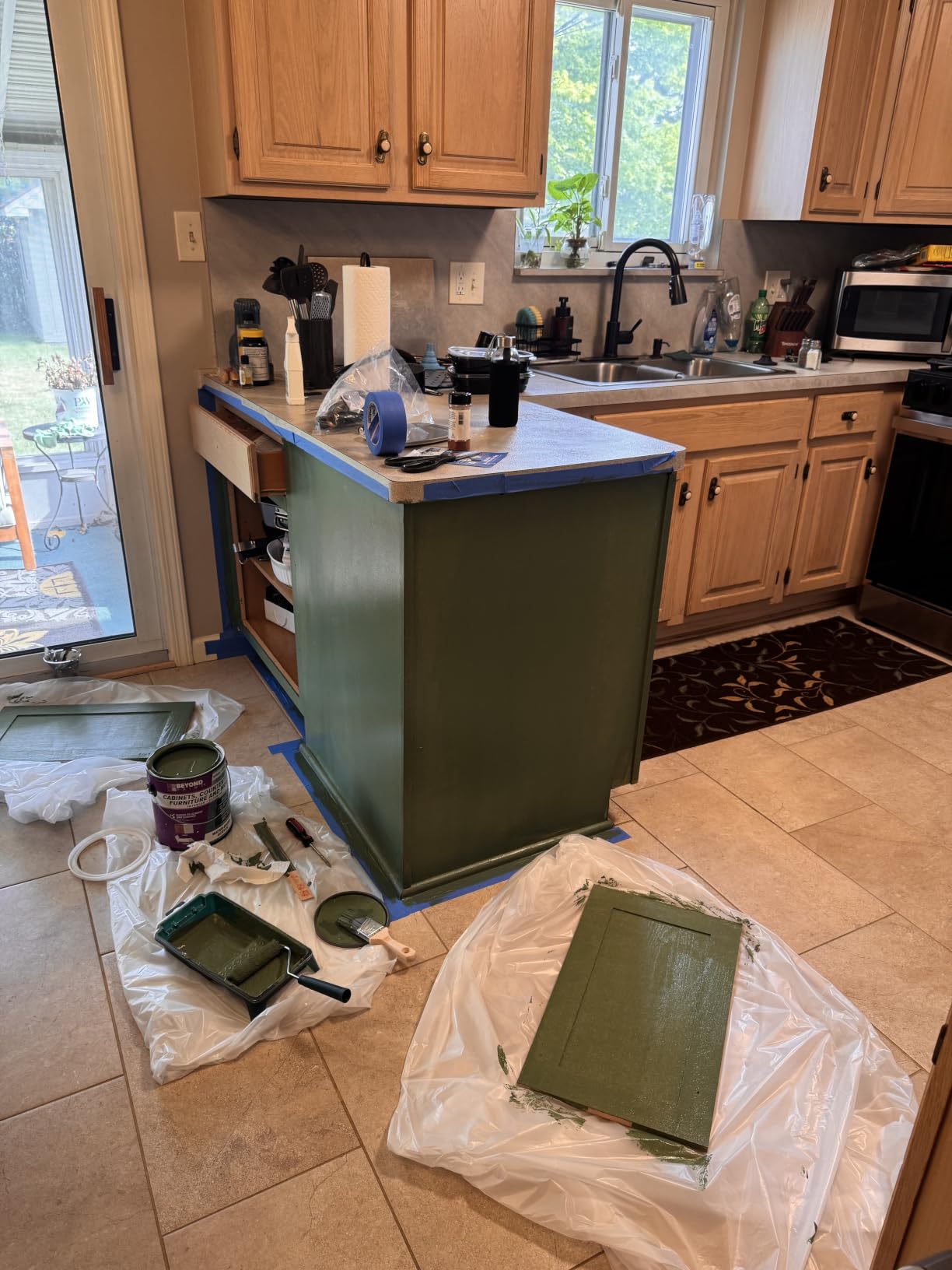 Beyond Paint Furniture, Cabinets and More All-in-one Refinishing Paint Gallon, Bright White (BP24) customer photo 2
