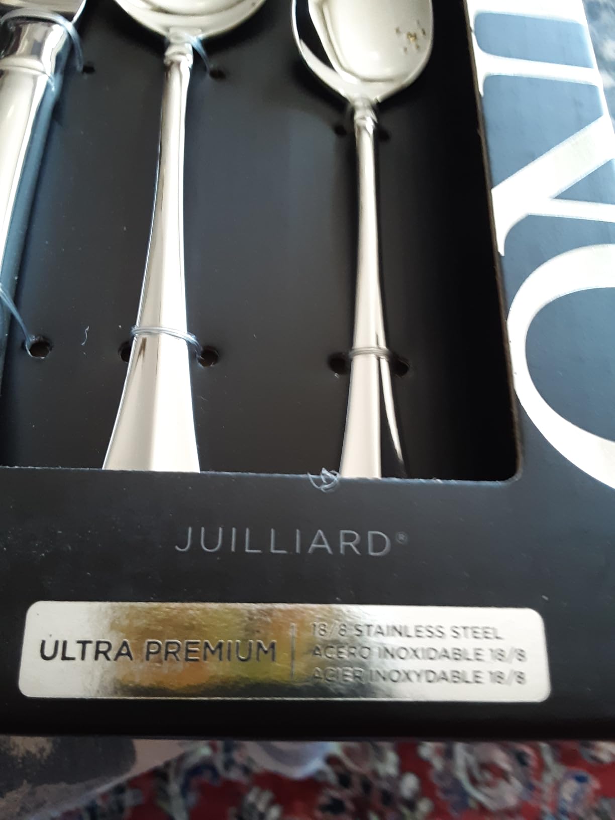 Oneida Juilliard 45-Piece 18/10 Silverware Set for 8, Flatware | silver, dishwasher safe | includes serving spoons and utensil set | cutlery set for kitchen and dining customer photo 2