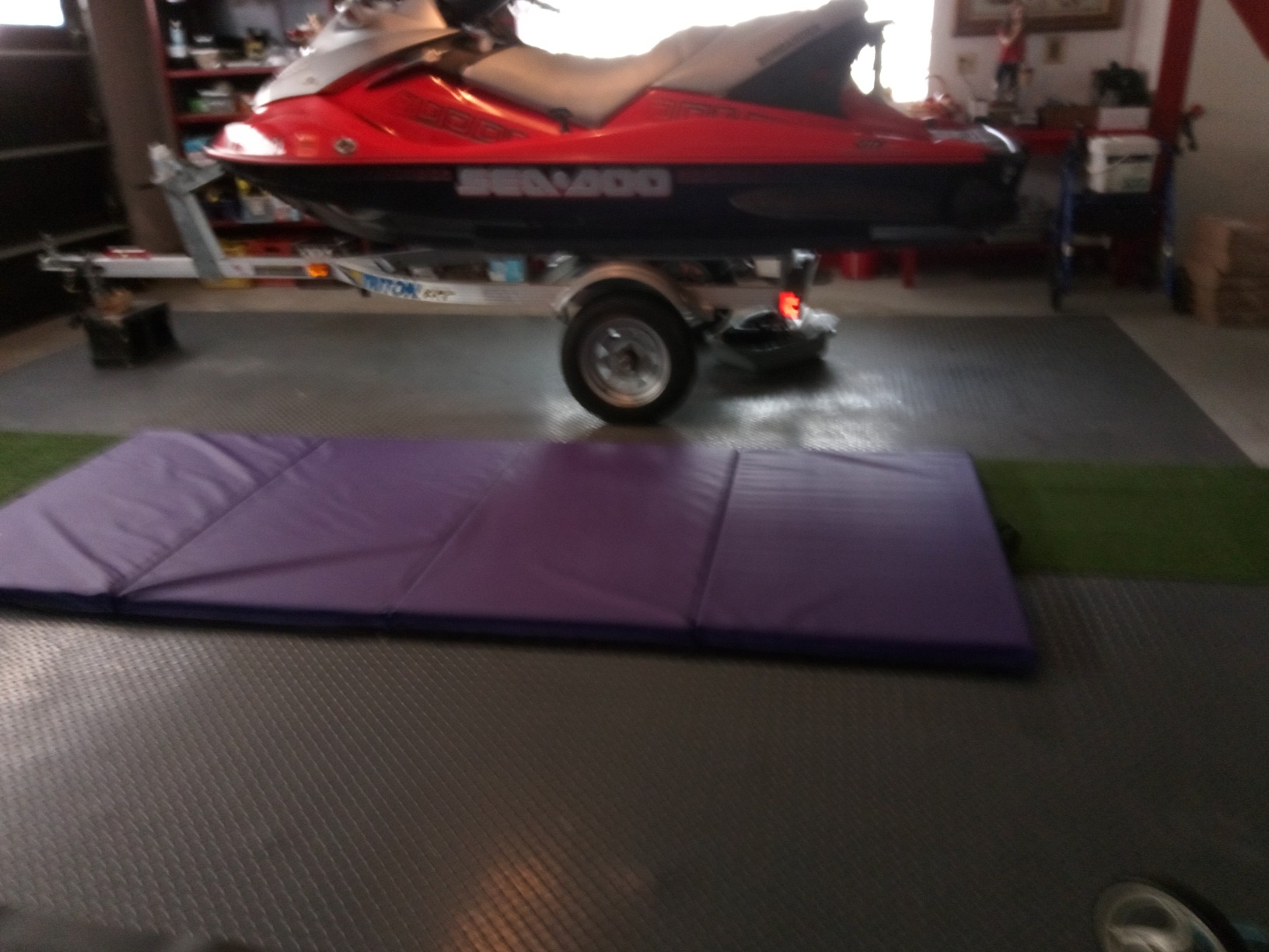 BalanceFrom 10x4 Feet 4-Panel Folding Gymnastics Mat - 2-Inch Thick Pad with Vinyl Surface and Carrying Handles for Tumbling, Yoga, Pilates, Home Workouts, and Martial Arts customer photo 1