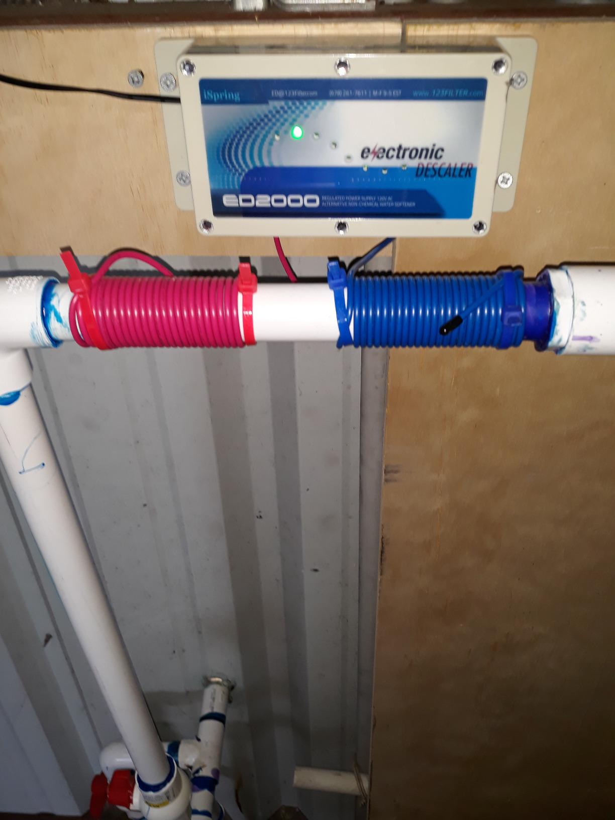 iSpring ED2000 Whole House Water Descaler, Alternative Electronic Salt-Free Hard Water Conditioner, Reduces Limescale Prevent Deposits Build-up customer photo 2
