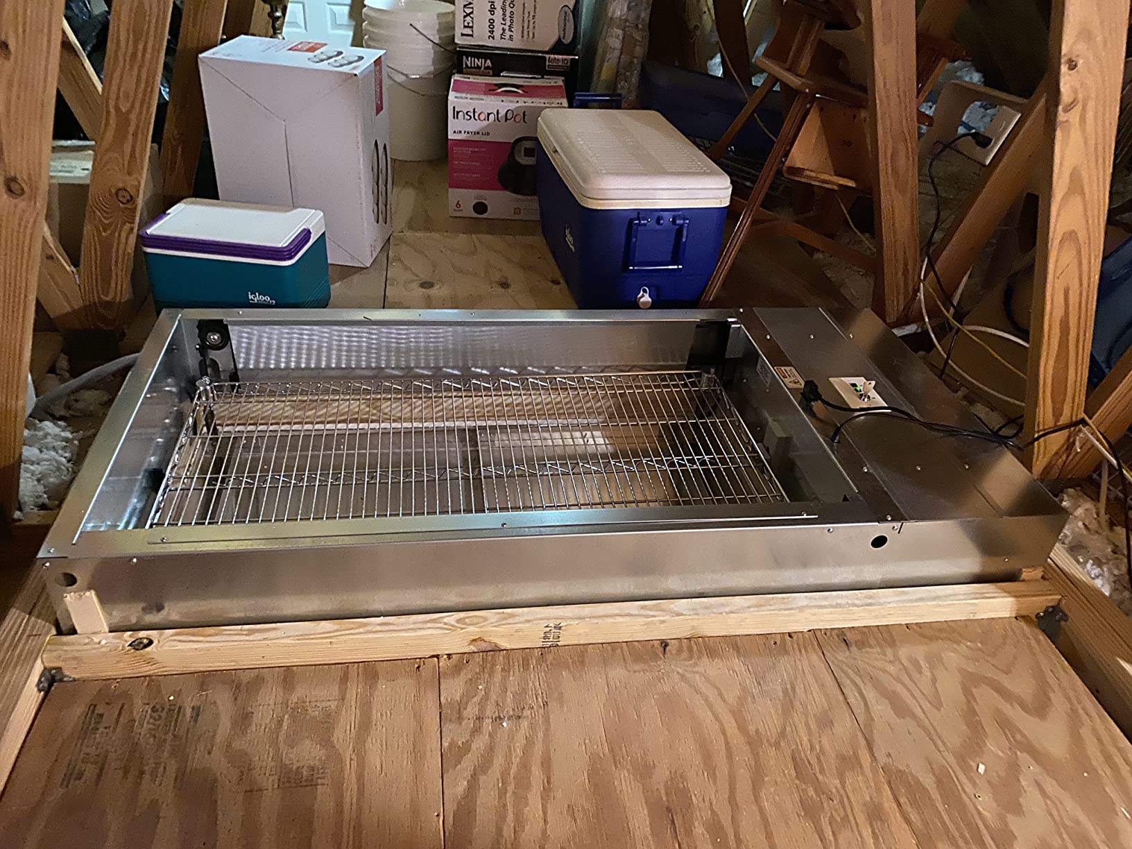 SpaceLift SL 5228-S Motorized Attic Lift - Made in USA, 200 lb Capacity, 15 Ft Vertical Travel, 24