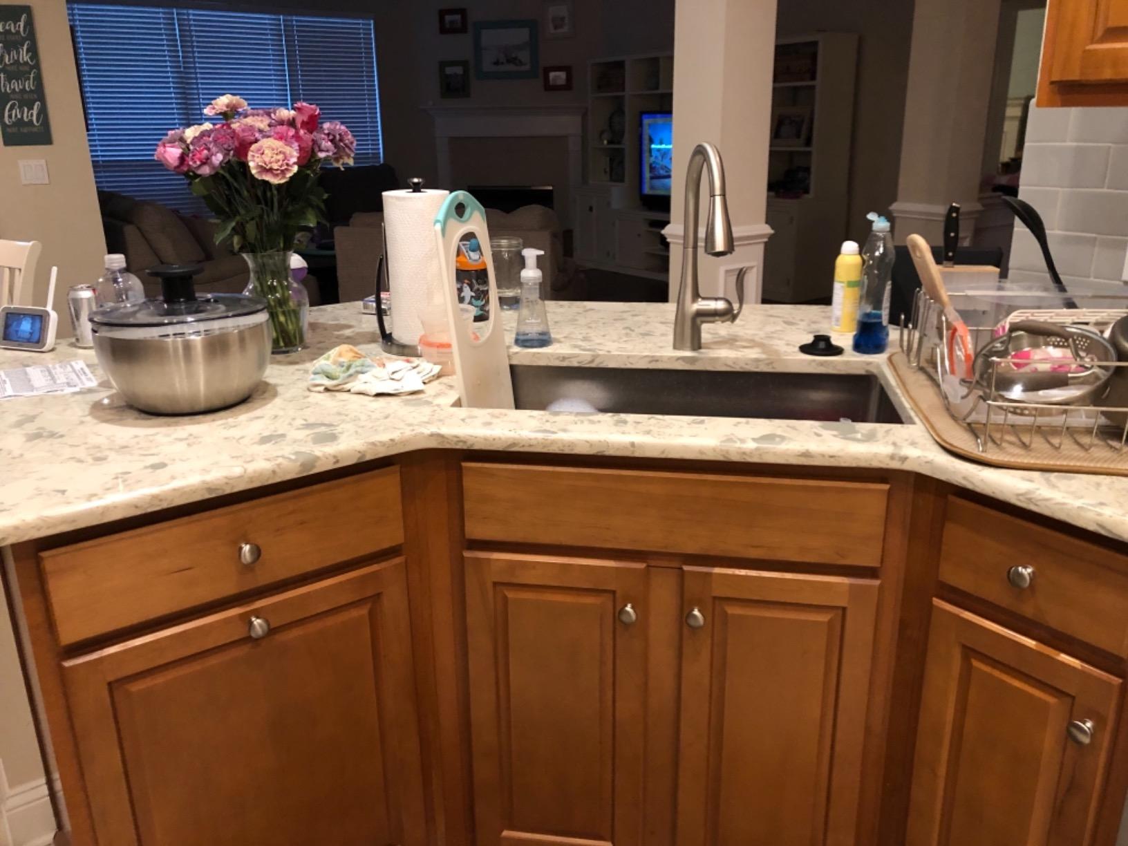 Moen Arbor Spot Resist Stainless Motionsense Wave Sensor Touchless One-Handle Single Hole Kitchen Sink Faucet, 7594EWSRS customer photo 1