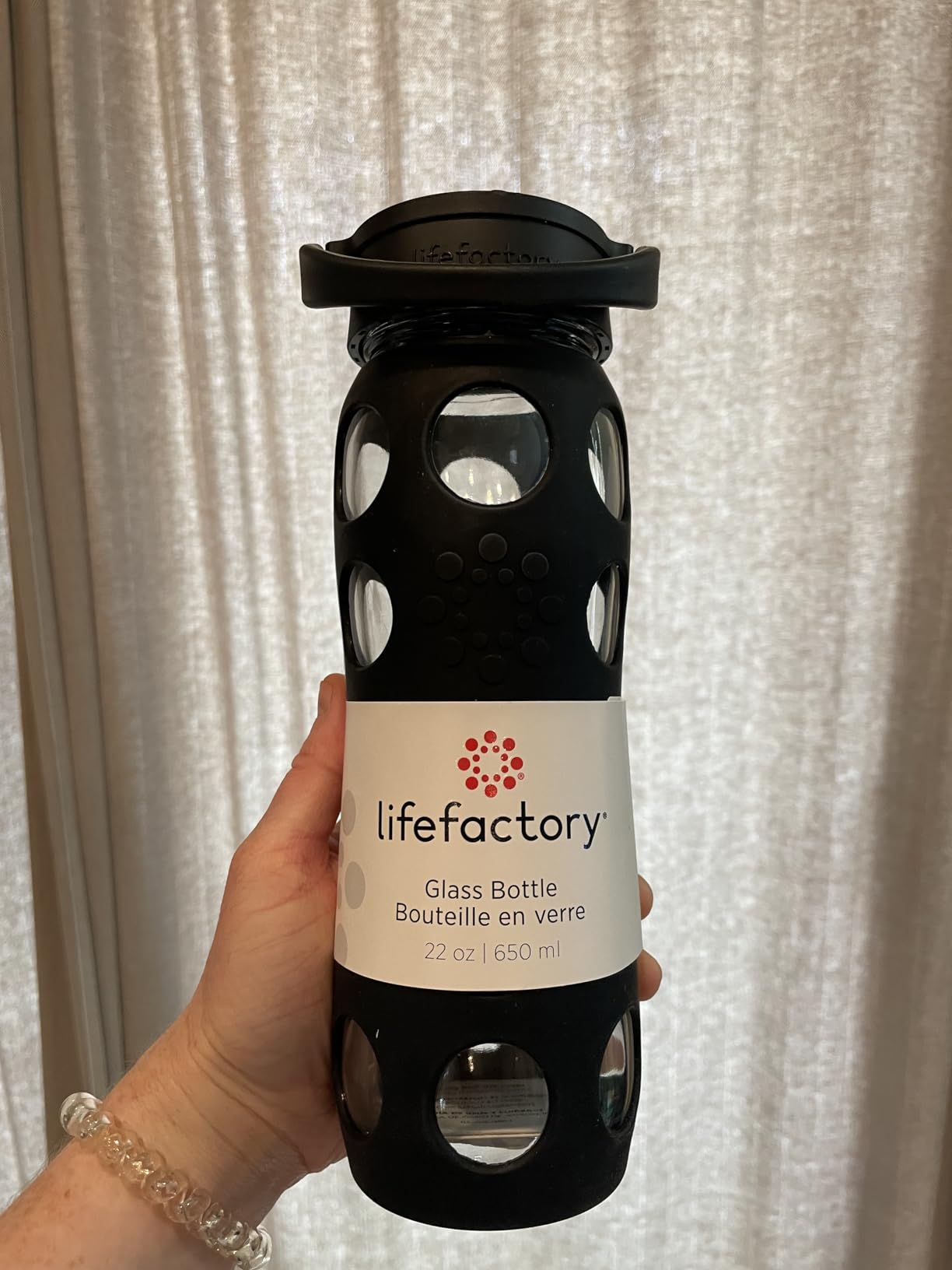 Lifefactory 22oz Glass Water Bottle with Classic Chug Cap, Teal Lake | Protective Silicone Sleeve, Chug Cap, Carry Handle, BPA Free customer photo 2