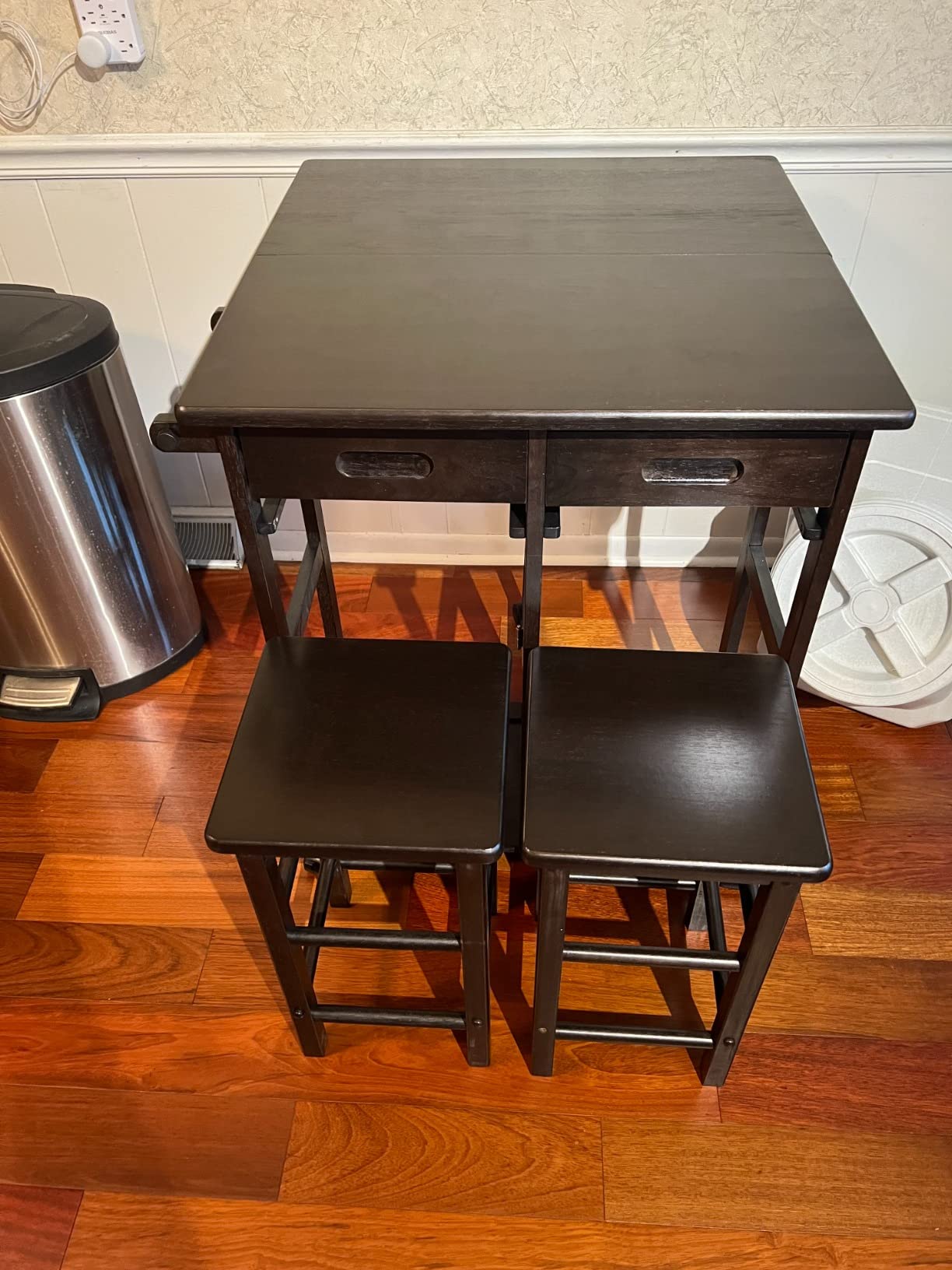 Winsome Suzanne Kitchen Table Set with Stools, Coffee, 33