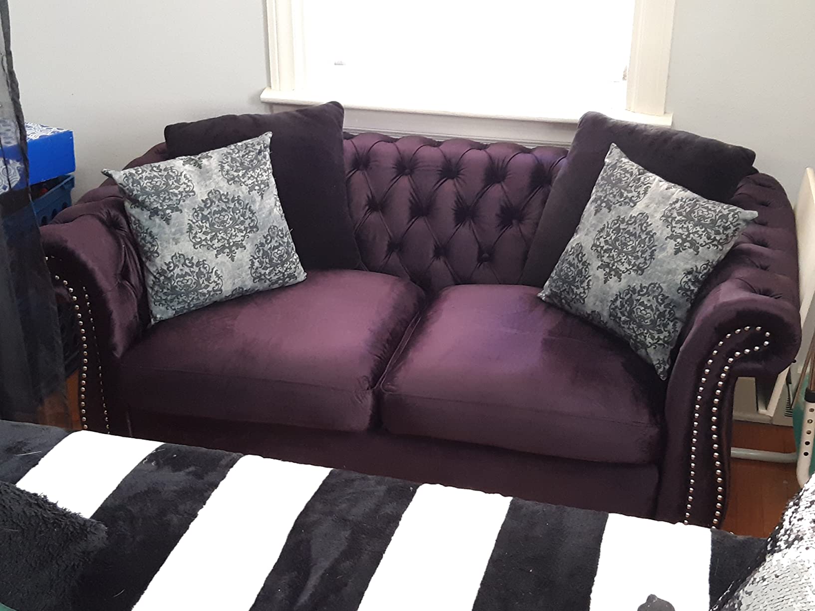 Christopher Knight Home Karen Traditional Chesterfield Loveseat Sofa, BlackBerry and Dark Brown, 61.75 x 33.75 x 27.75 customer photo 1