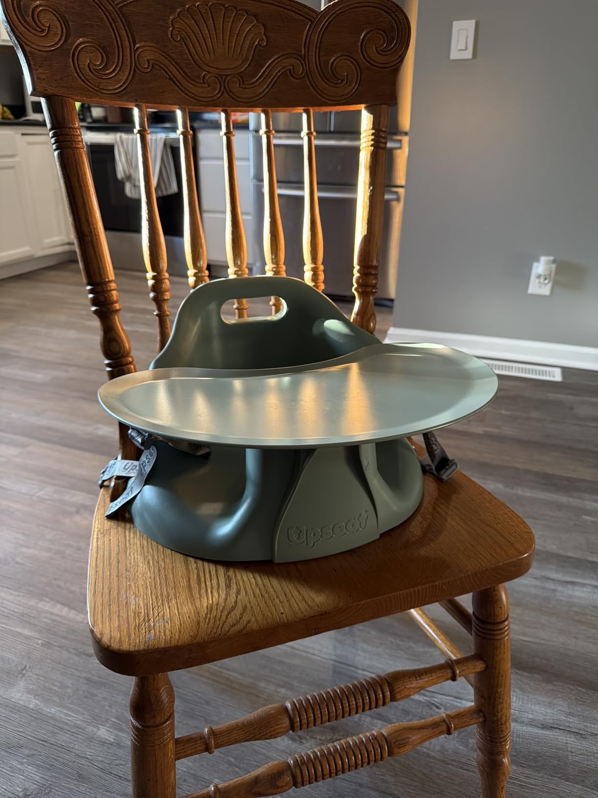 Upseat - The Original Ergonomic Baby Floor & Booster Seat with Tray, Developed with Physical Therapists for Upright Posture & Healthy Hip Development, 4-24 Months, Dishwasher-Safe Extra-Large Tray customer photo 2
