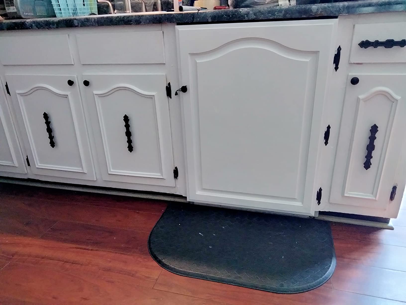INSL-X Cabinet Coat - Urethane Acrylic Semi-Gloss Enamel Cabinet Paint, 1 Quart, White customer photo 1