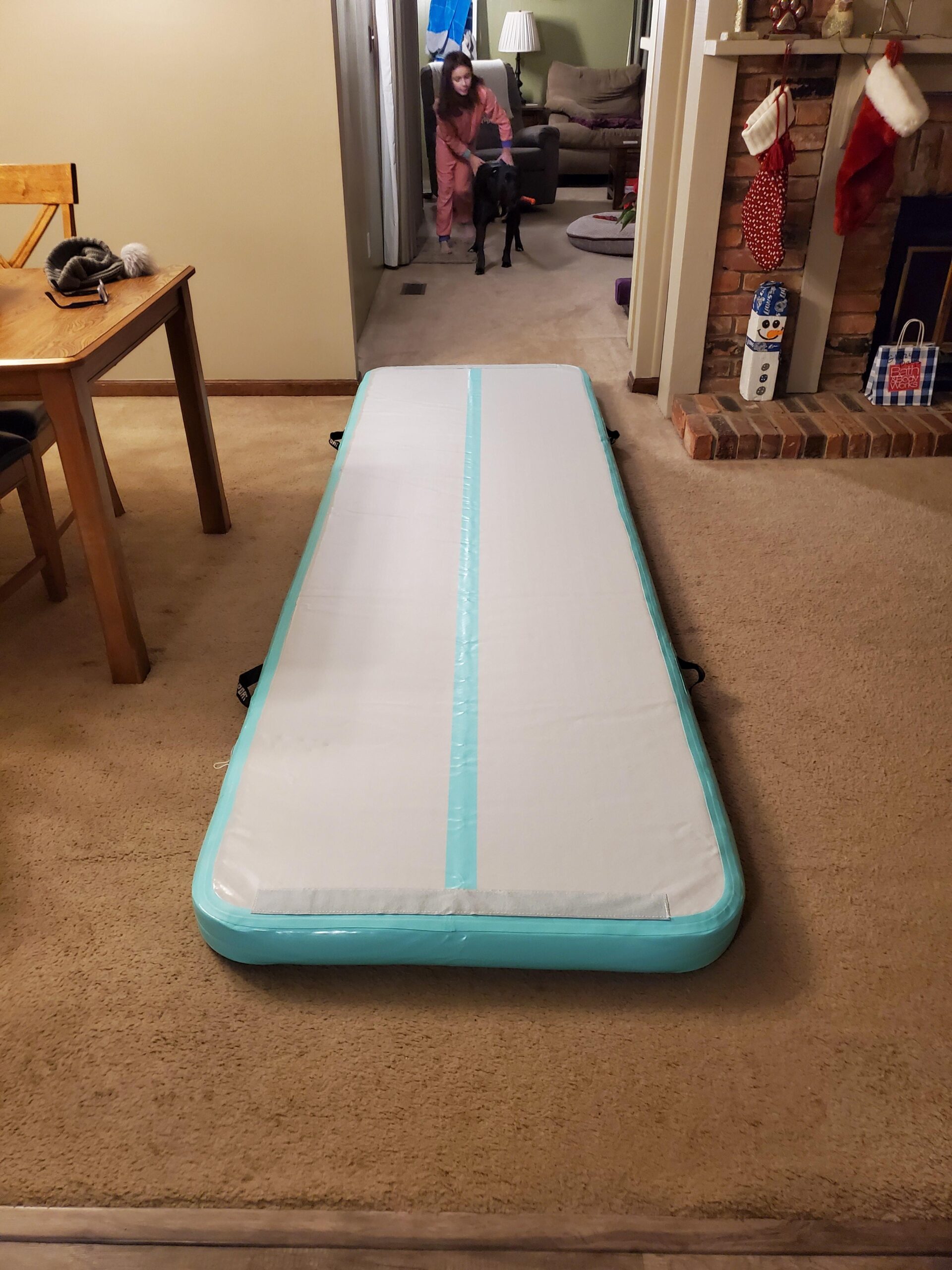 AKSPORT Gymnastics Air Mat Tumble Track Tumbling Mat Inflatable Floor Mats with Air Pump for Home Use/Tumble/Gym/Training/Cheerleading/Parkour/Beach/Park/Water customer photo 1