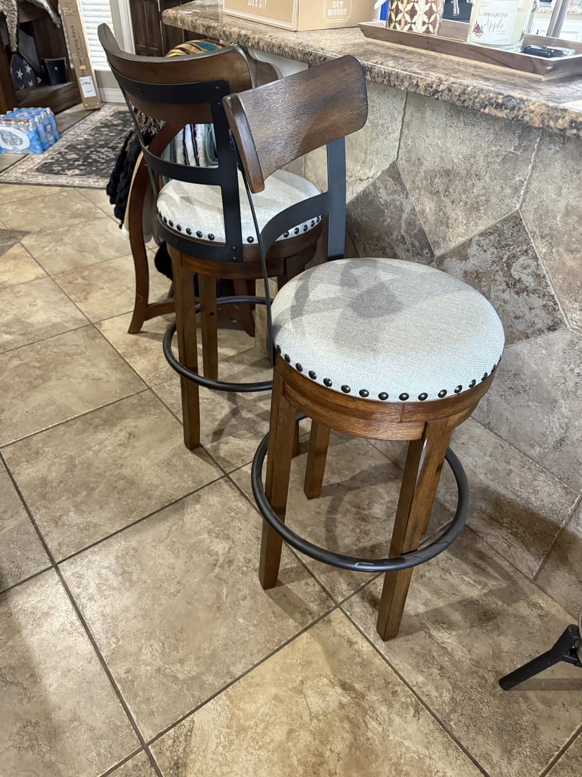 Signature Design by Ashley Valebeck Swivel Bar Stool with Back, 30 in | Wood & engineered wood, 360-degree swivel, Linen colored polyester, Rustic farmhouse style, 250 lb capacity customer photo 2