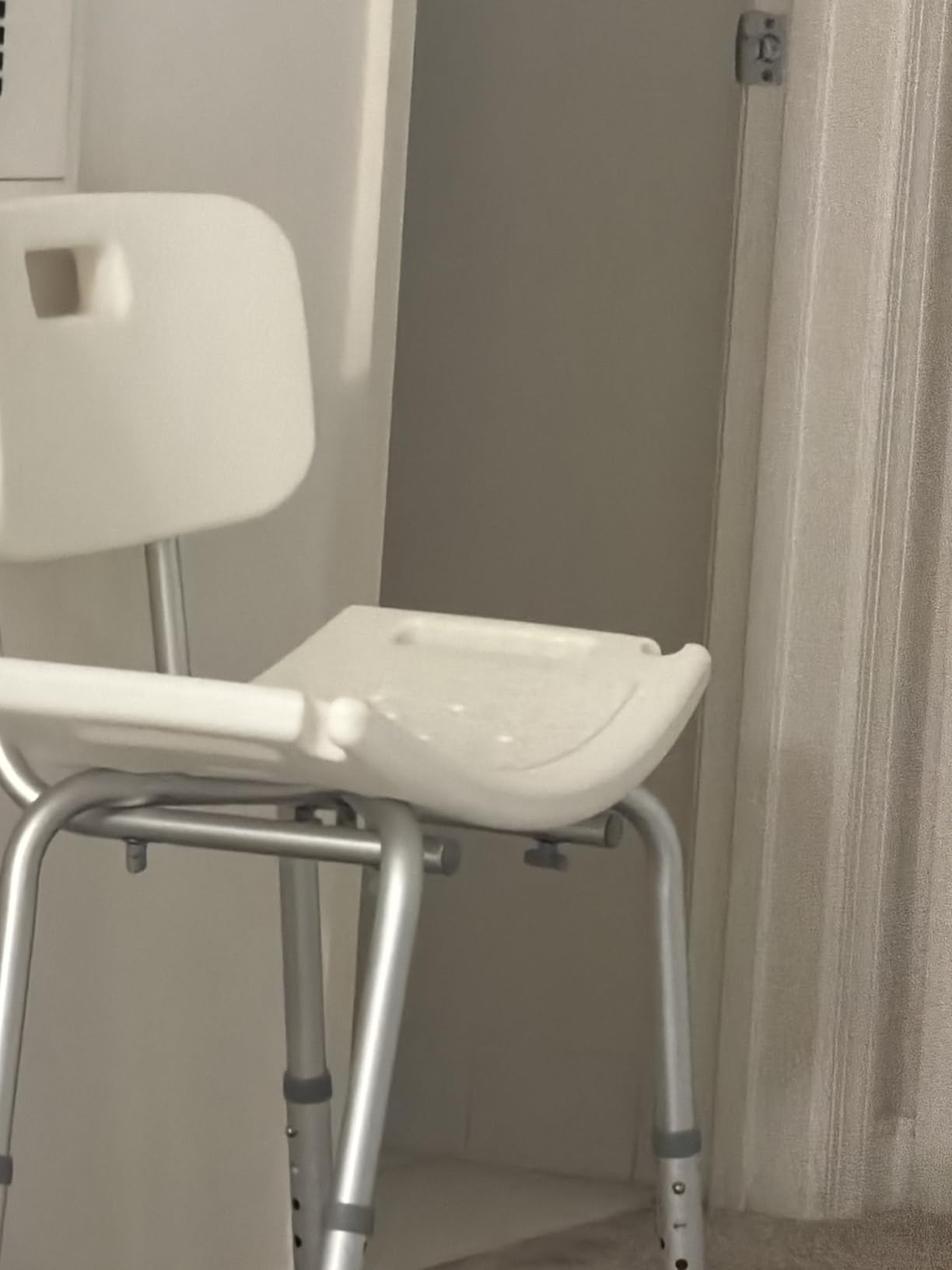 FSA/HSA Eligible, Vaunn Tool-Free Assembly Adjustable Shower Chair Spa Bathtub Seat Bench with Removable Back customer photo 1