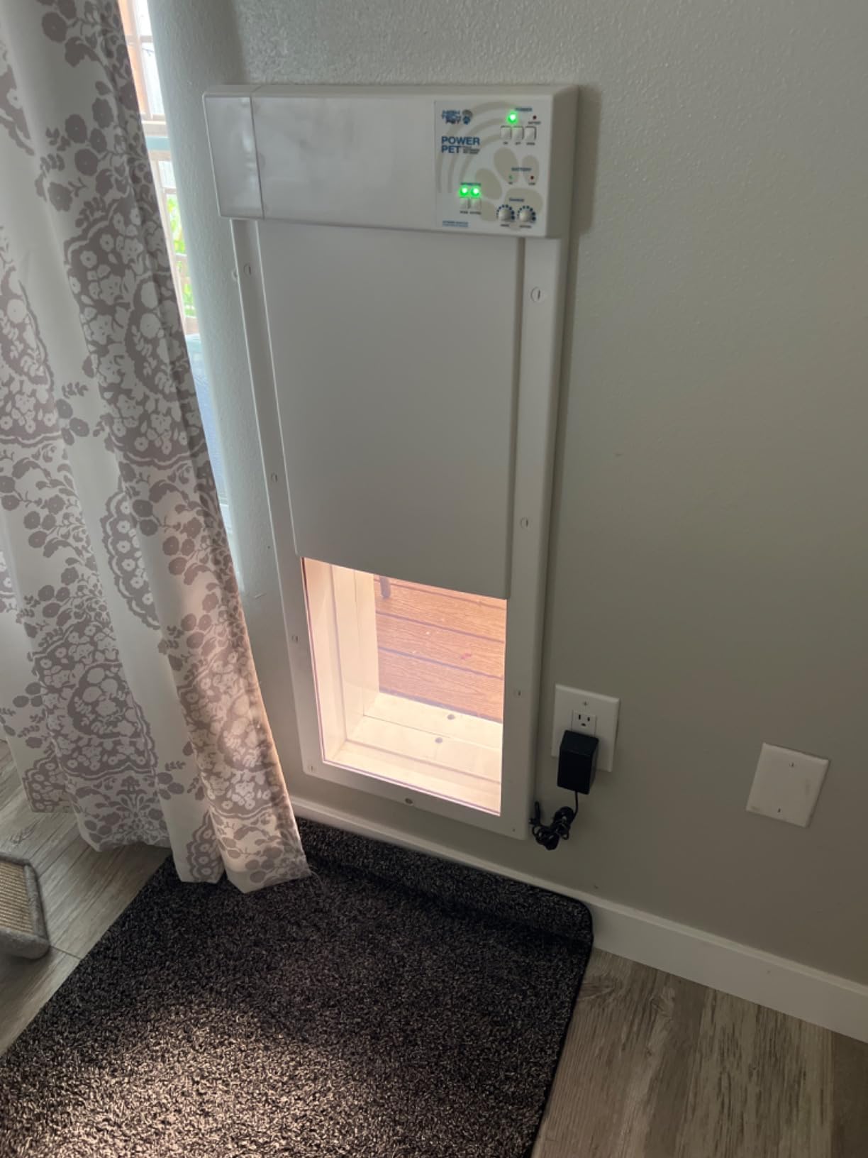 Power Pet Smart Automatic Electronic Pet Door by High Tech Pet (Wall Mount, Large, Non-WiFi) customer photo 1