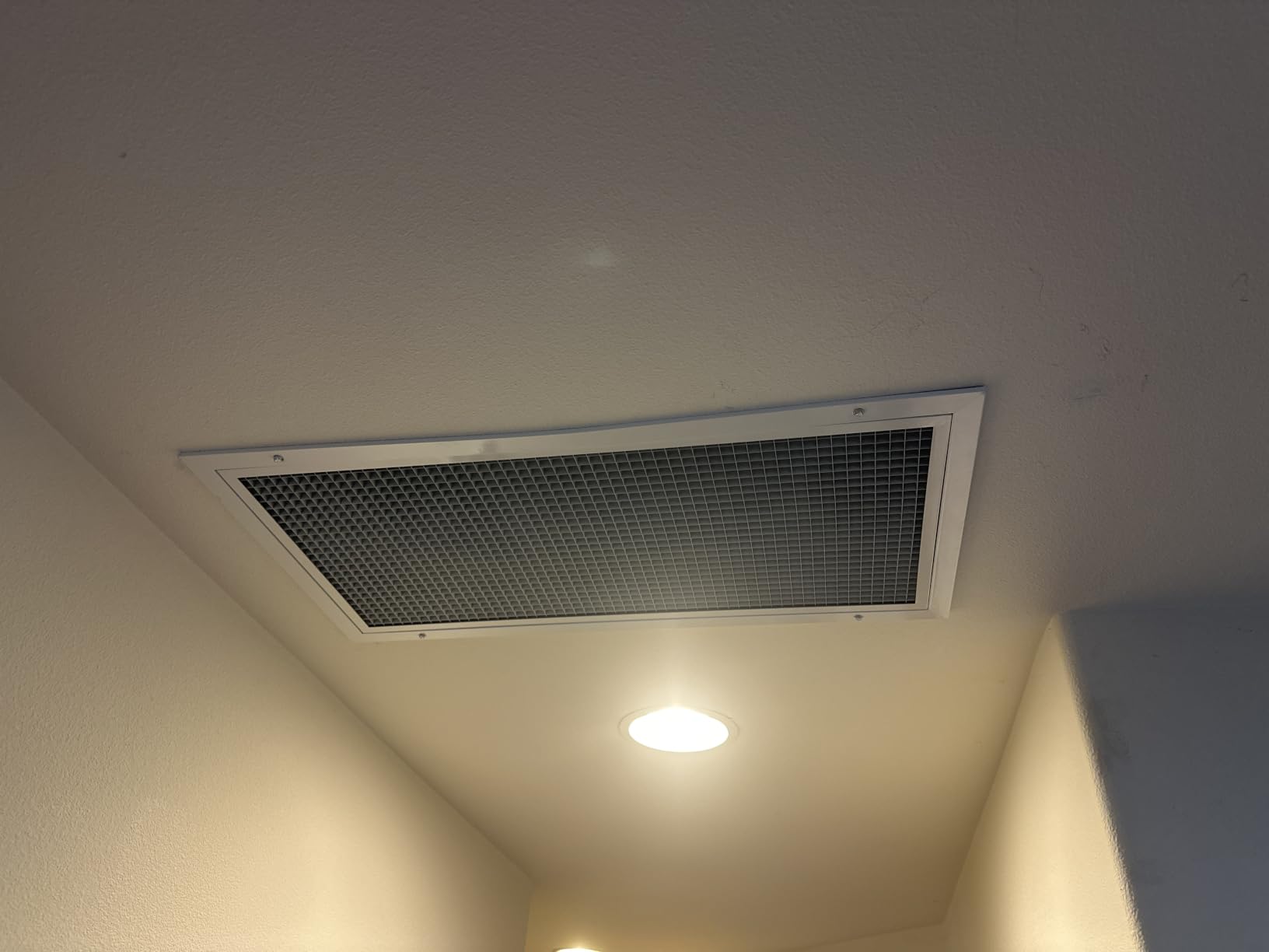Centric Air 3.4(R13) Ultra Quiet & Energy Saving Whole House Fan, 2 Speed | R13 Insulated Damper, Plug & Play, Remote With Temp & Timer, For 1 Story Homes To 2400 Sqft & 2 Story Homes To 3400 Sqft customer photo 2