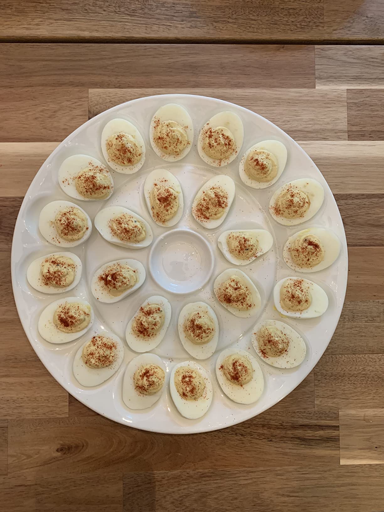 Foraineam 12.6 Inch 25 Compartments Porcelain Deviled Egg Tray/Platter | Dishwasher & Oven Safe, Easter Egg Holder Dish, Round White Egg Serving Plate for Holiday Dinner, Picnic & Daily Use customer photo 2