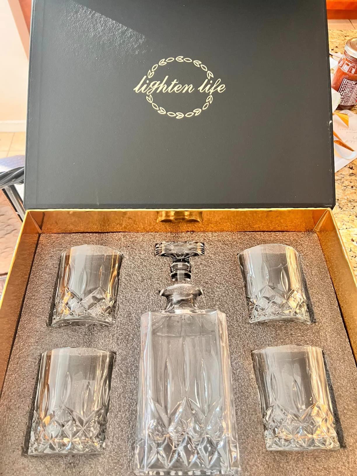 LIGHTEN LIFE Whiskey Decanter Set for Men - Whiskey Decanter with 4 Whiskey Glasses in Gift Box, Non-Lead Glass for Bourbon and Liquor - Perfect for Dad, Husband, Retirement, Whiskey Lovers customer photo 1