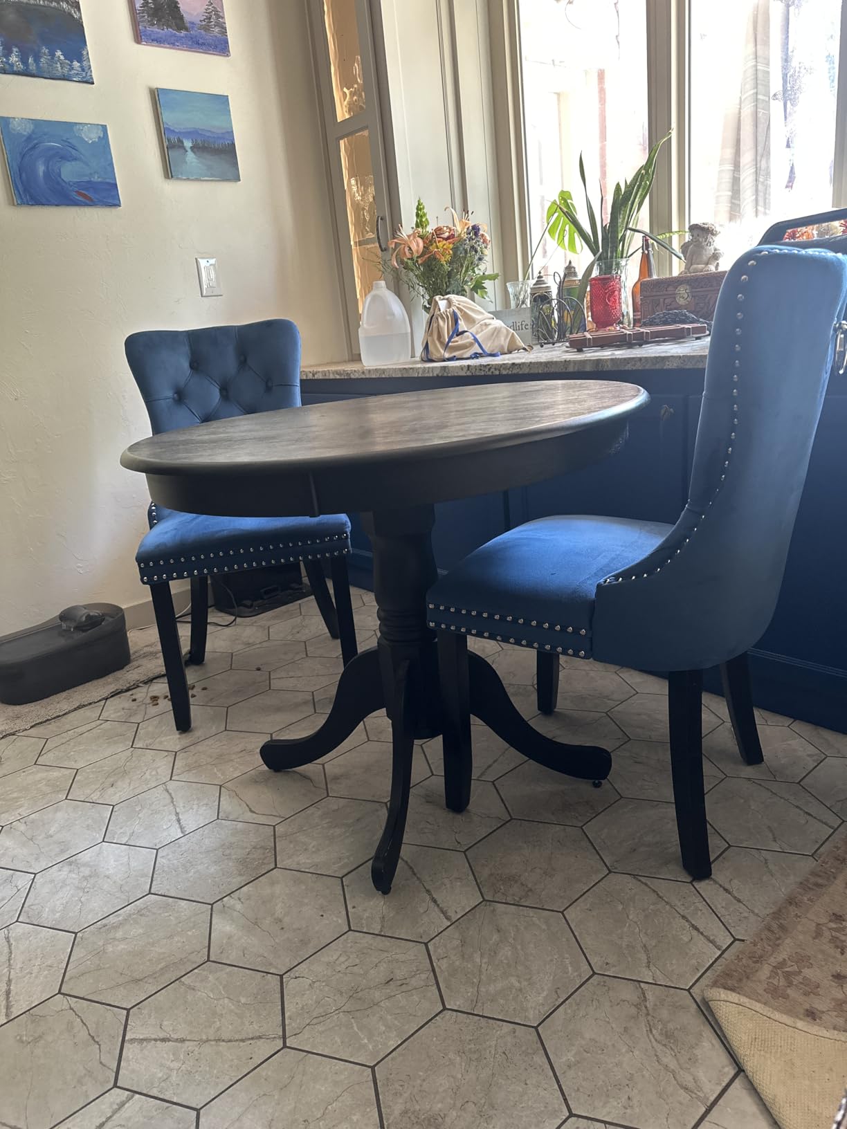 East West Furniture ANT-ABK-TP Antique Dining Room Table - a Round kitchen Table Top with Pedestal Base, 36x36 Inch, Wirebrushed Black customer photo 2