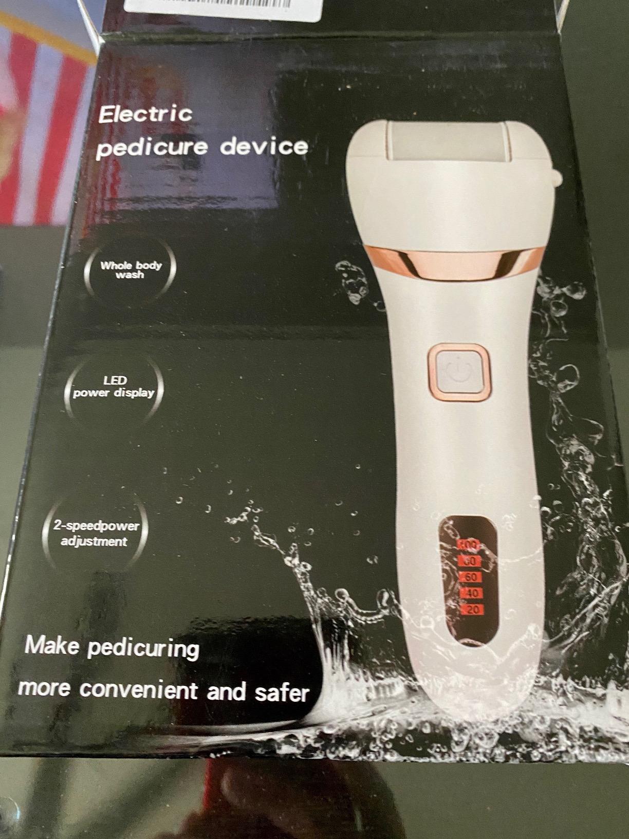 Electric Foot Callus Remover Kit, Elmchee Rechargeable Callous removers 3 Grinding Heads Waterproof Foot Scrubber File, Professional Pedicure Tools kit Feet Care for Dead, Cracked Dry Skin customer photo 1