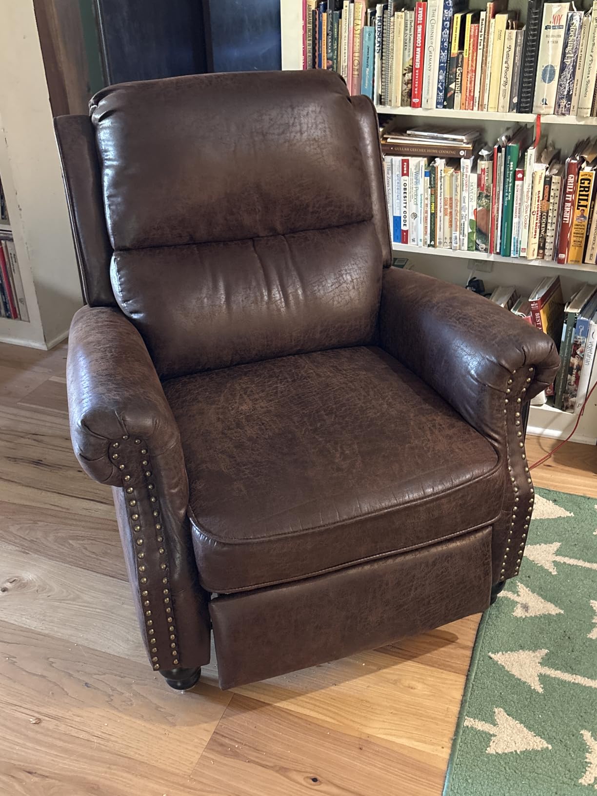 CANMOV Pushback Recliner Chair Faux Leather Armchair Push Back Recliner with Rivet Decoration Single Sofa Accent Chair for Living Room, Chocolate customer photo 2