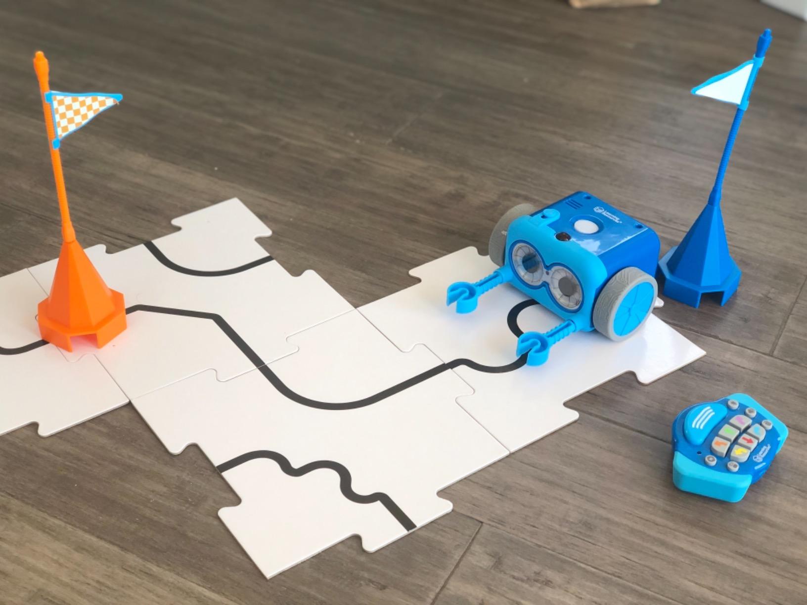 Learning Resources Botley 2.0 The Coding Robot Activity Set | STEM Toy, Robots for Kids, Early Programming Robot Kit, Screen Free Coding for Kids 5-7, Elementary and Homeschool Essentials customer photo 1