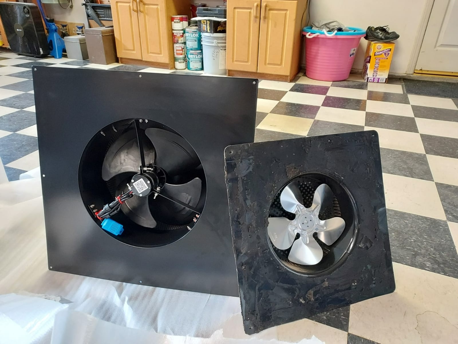 Remington Solar 20 Watt Roof Mount Solar Attic Fan - Round Series customer photo 2