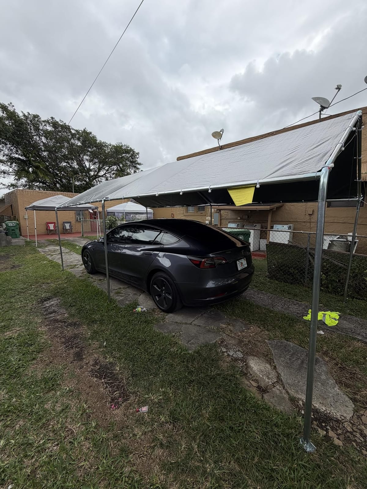 Outsunny 10'x20' Carport Outdoor Heavy Duty Galvanized Car Canopy White | Party Tent, Anchor Kit, 3 Reinforced Steel Cables customer photo 2