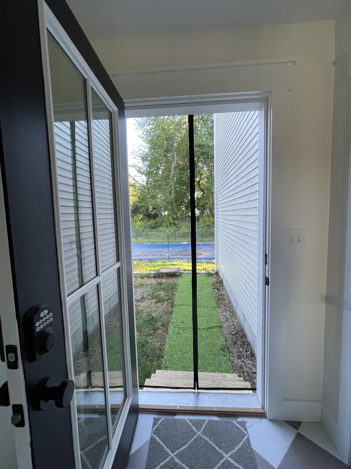 Fenestrelle Magnetic Screen Door, Fits Door Size 70