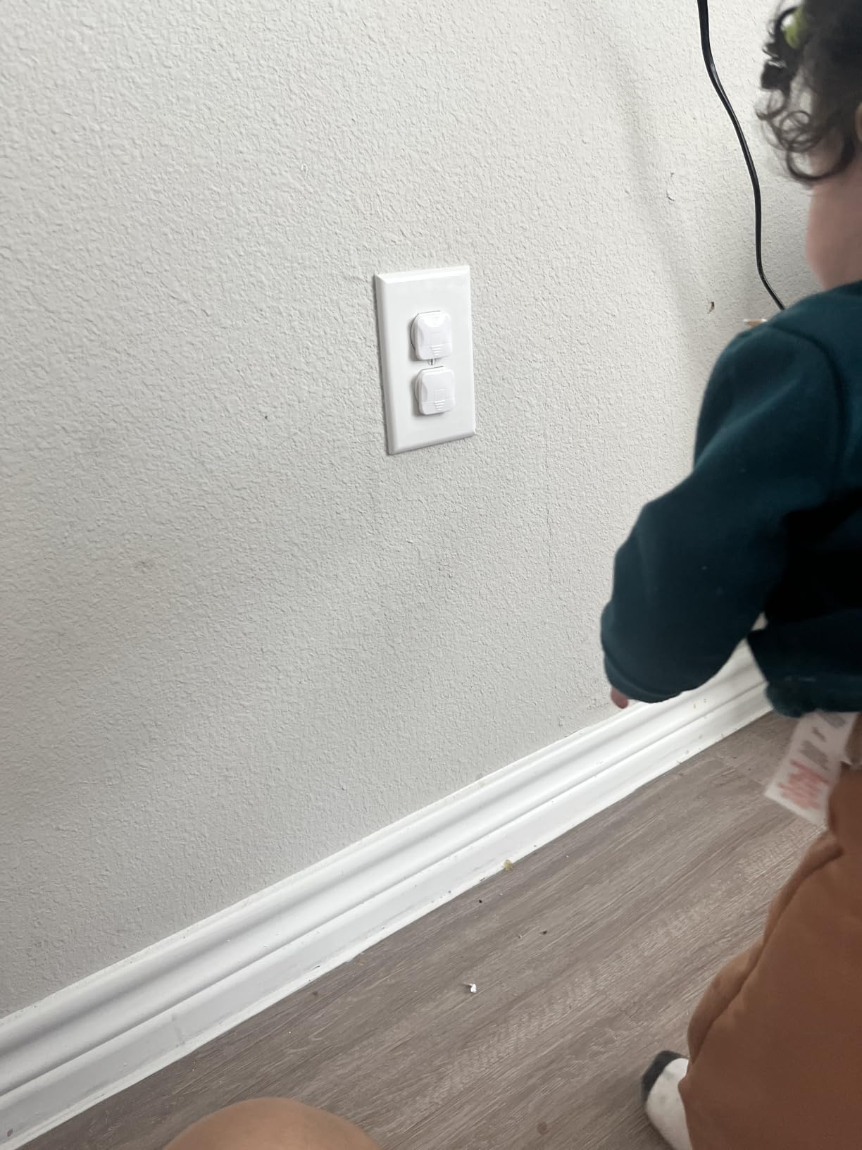 Mom's Choice Gold Awards Winner - Outlet Covers with Hidden Pull Handle Baby Proofing Plug Covers (45 Pack) 3-Prong Child Safety Socket Covers Electrical Outlet Protectors Kid Proof Outlet Cap customer photo 1
