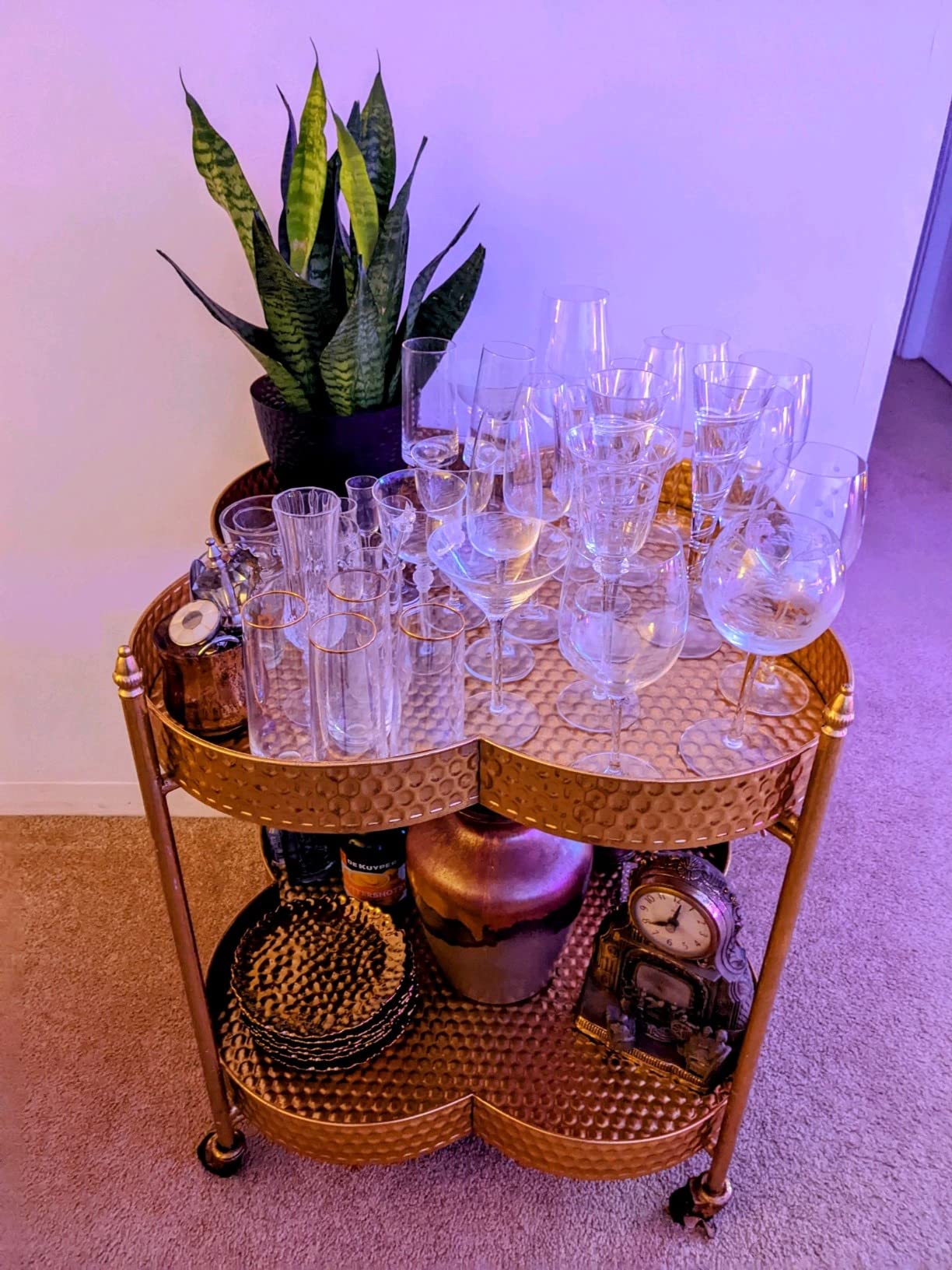 Creative Co-Op Vintage Clover-Shaped 2-Tier Hammered Metal Bar Cart with Wheels, Brass Finish customer photo 1