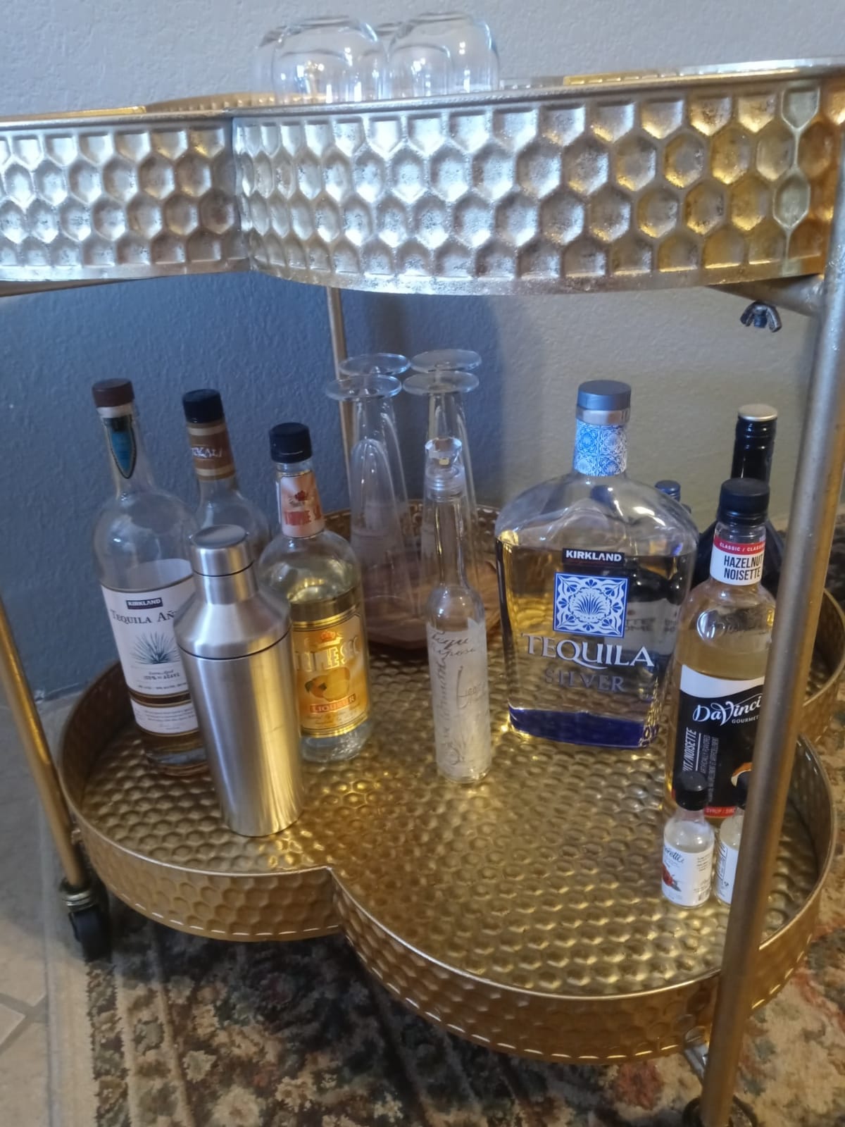 Creative Co-Op Vintage Clover-Shaped 2-Tier Hammered Metal Bar Cart with Wheels, Brass Finish customer photo 2