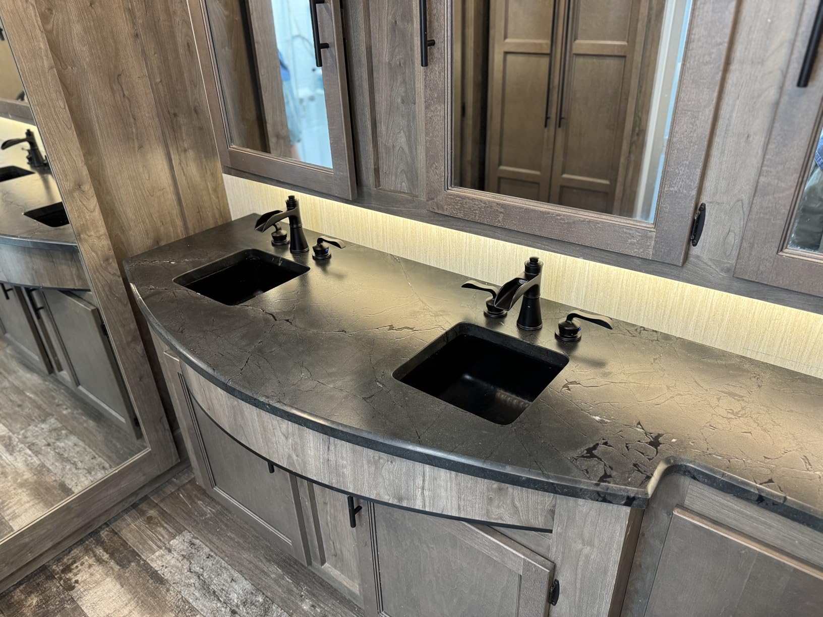 Monarch Abode Kitchen & Bar Sink - 12-inch Glasgow Dual Mount Drop in Bar Prep Sink, Hand Hammered Matte Black Aluminum customer photo 1
