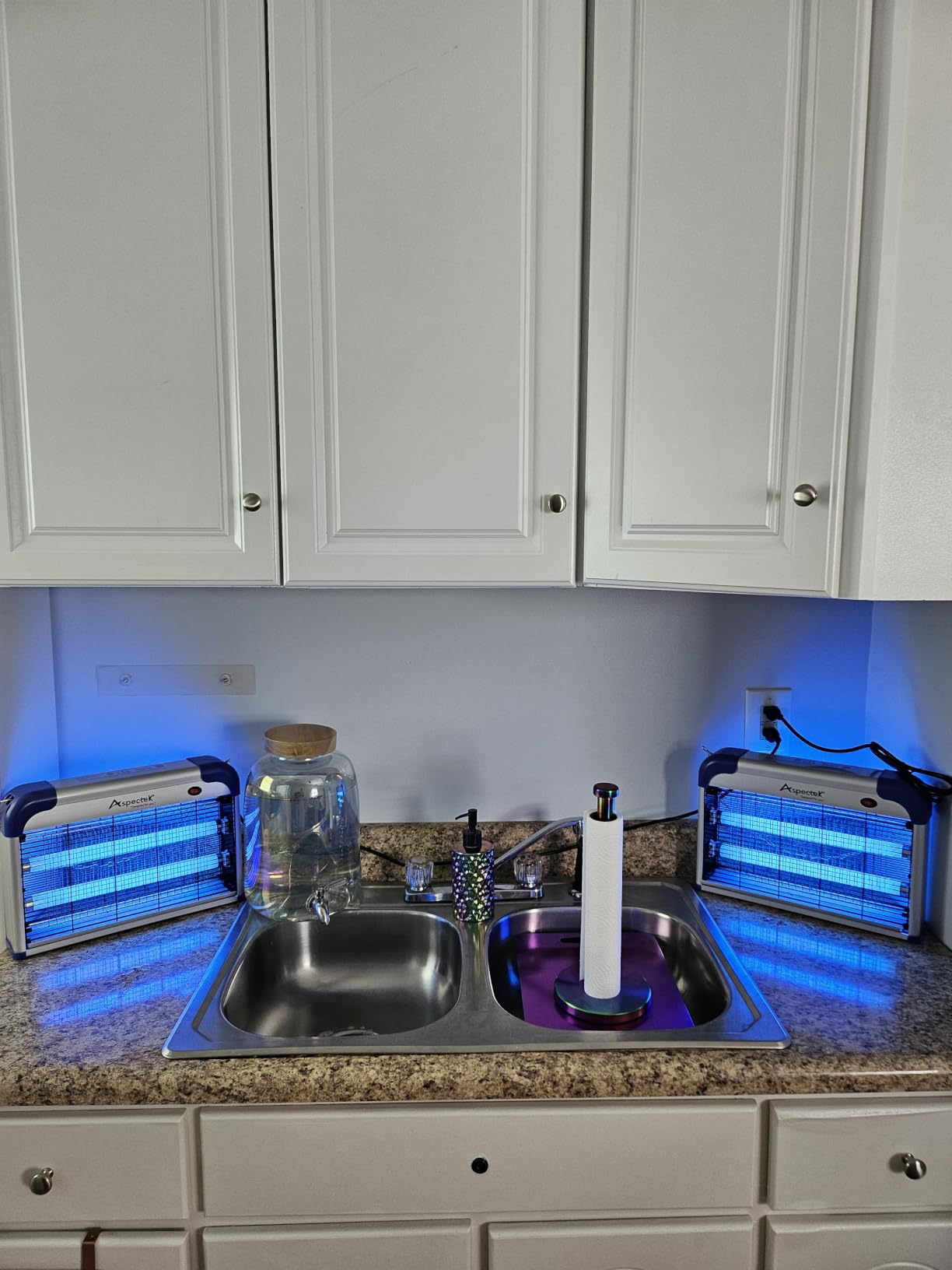 ASPECTEK 20W Heavy Duty Bug Zapper, High-Voltage Electric Mosquito and Fly Killer, Indoor and Covered Outdoor Gnat Control for Bedroom, Patio and Greenhouse, Includes 2 Bulbs - Purple customer photo 1