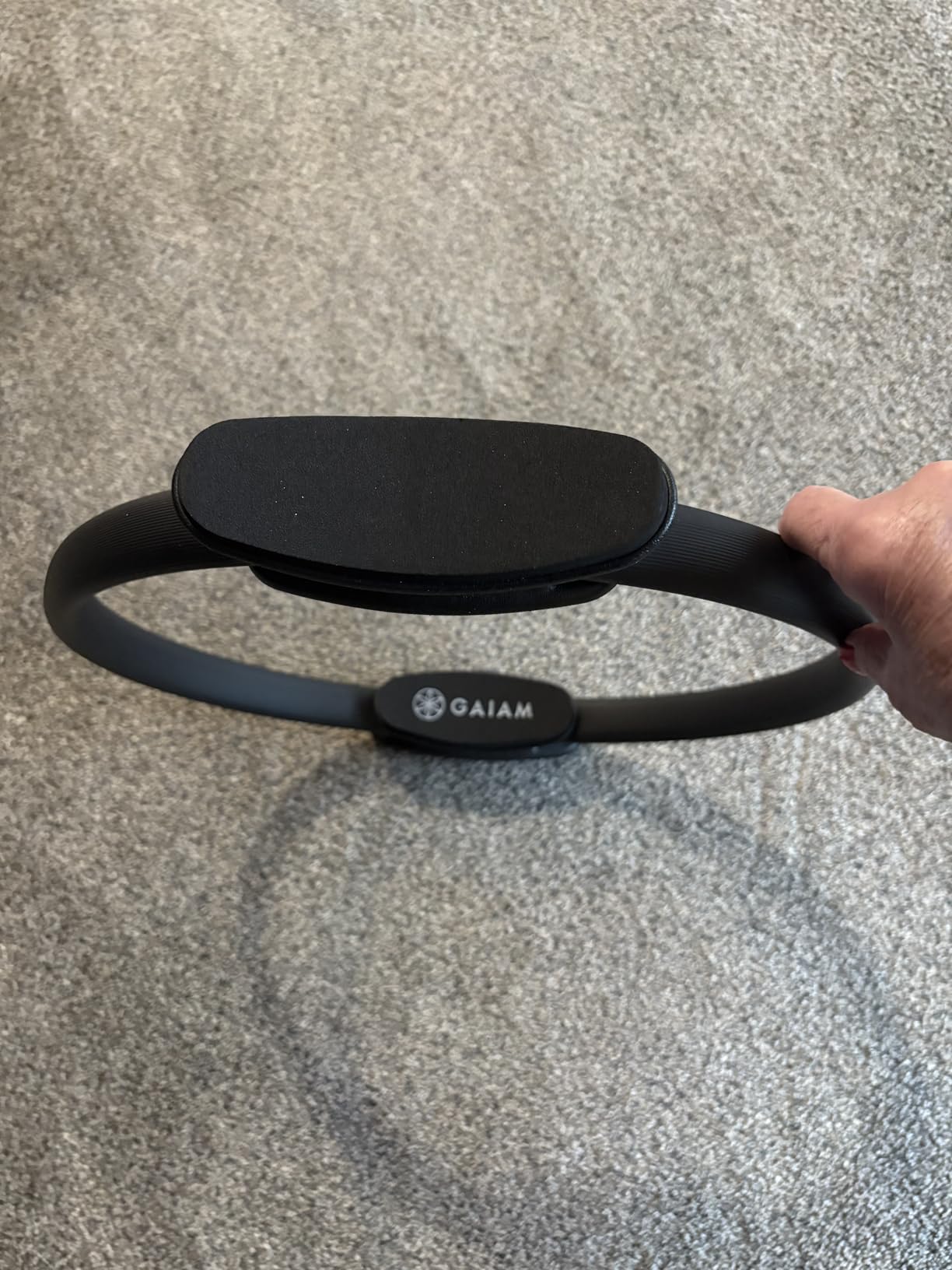 Gaiam Pilates Ring Fitness Circle - Lightweight & Durable Foam Padded Handles, Flexible Resistance Exercise Equipment for Toning Arms, Thighs/Legs & Core customer photo 2