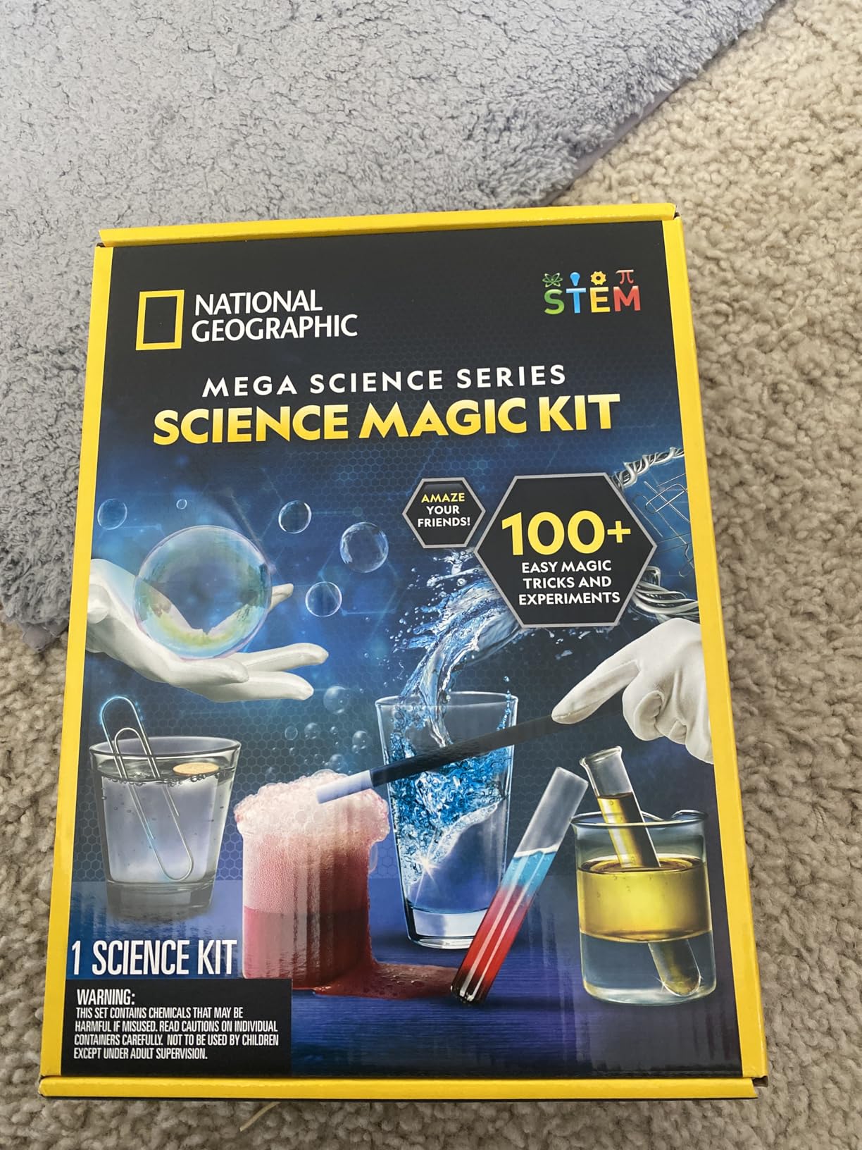 NATIONAL GEOGRAPHIC Science Magic Kit - Science Kit for Kids with 100+ Unique Experiments and Magic Tricks, Chemistry Set and STEM Project, A Great Gift for Boys and Girls (Amazon Exclusive) customer photo 2