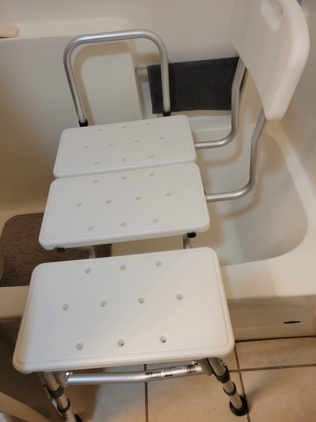 Drive Medical Splash Defense Tub Transfer Bench for Bathtub - U-Shaped Shower Curtain Guard - Adjustable Height - Reversible Design - 400 Lb Capacity - Safe Bathing Aid - White customer photo 2
