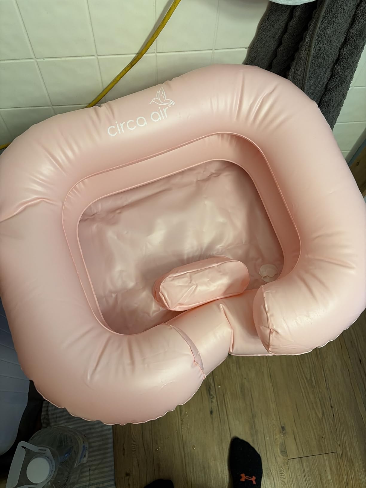 Inflatable Hair Washing Basin For Bedridden - Wash Hair In Bed With Shampoo Basin. Portable Shampoo Bowl With Pillow For Extra Comfort. The Perfect Inflatable Sink For Locs Detox customer photo 1
