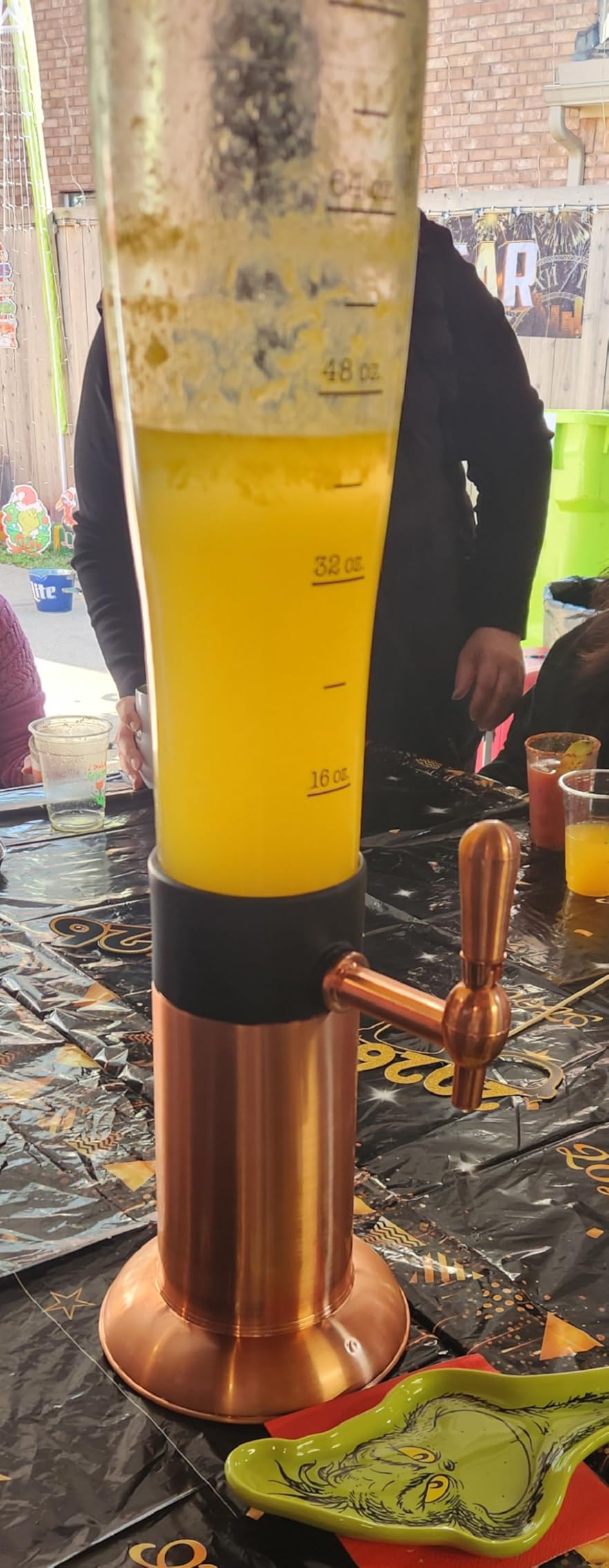 Hammer + Axe Beverage Dispenser - 88 oz Party Drink Dispenser with Ice Tube & Tap | Drink Fountain for Beer, Water, Iced Tea | Mimosa Tower | Margarita Tower | BBQ & Tailgate Essential | Home Bar Accessory customer photo 1