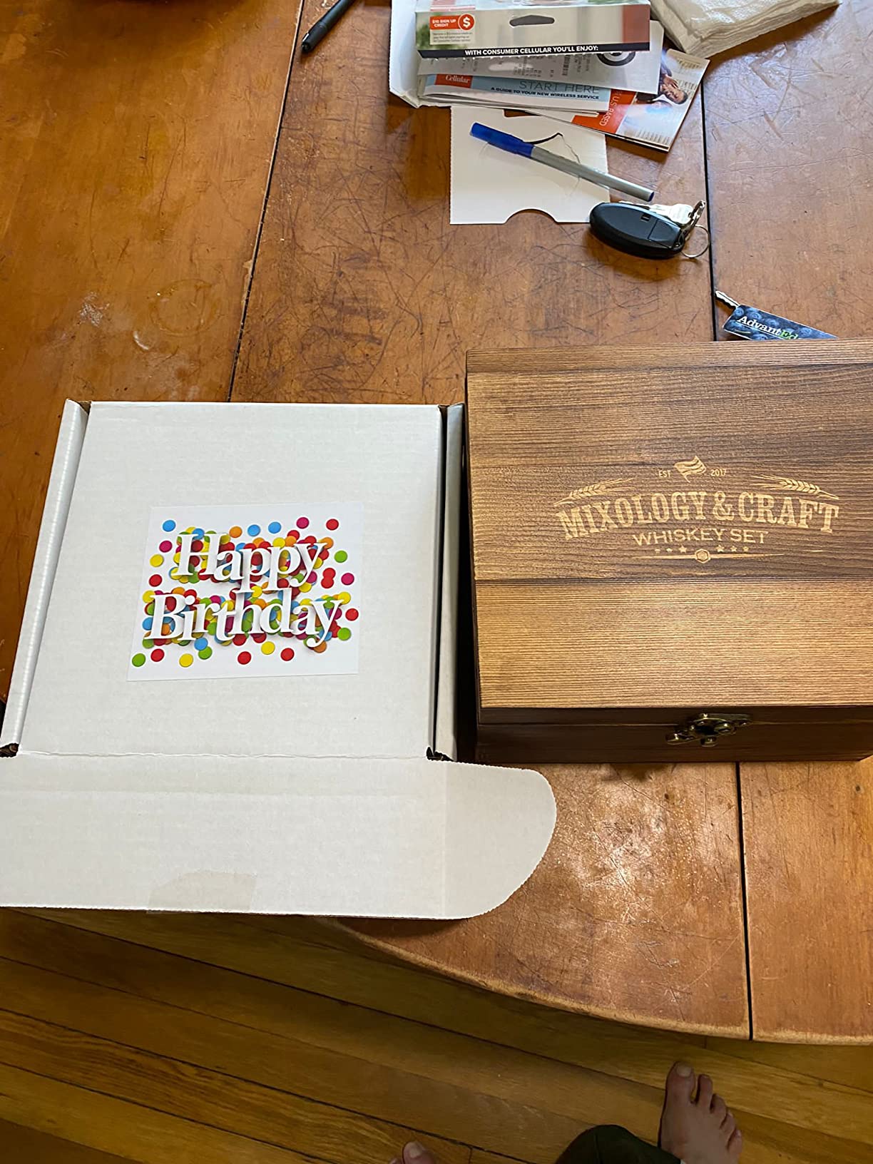 Mixology & Craft Whiskey Stones Gift Set: with Two 10oz Lead-Free Crystal Whiskey Glasses, 8 Whiskey Stones, Slate Coasters in Wooden Crate customer photo 2