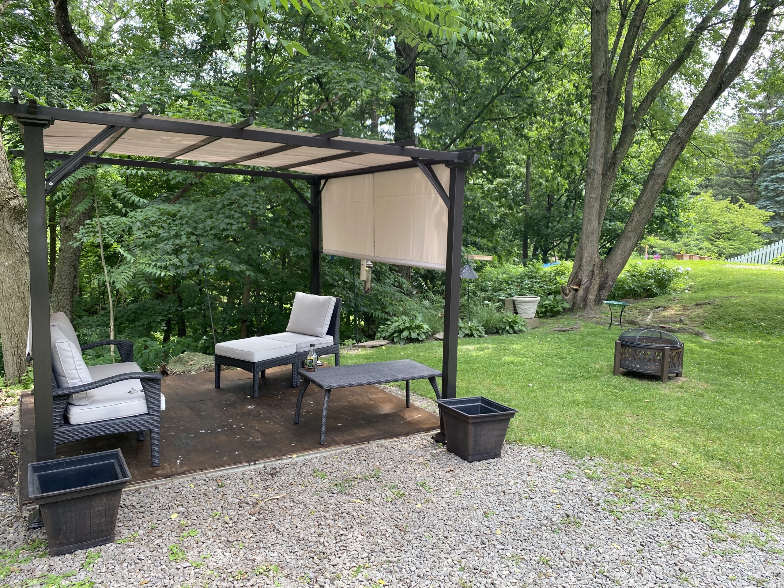 Tangkula 10x10FT Outdoor Patio Shade Structure, Steel Pergola with Retractable Canopy Shades, Rustproof Metal for Patio, Backyard, Garden (Beige) customer photo 1