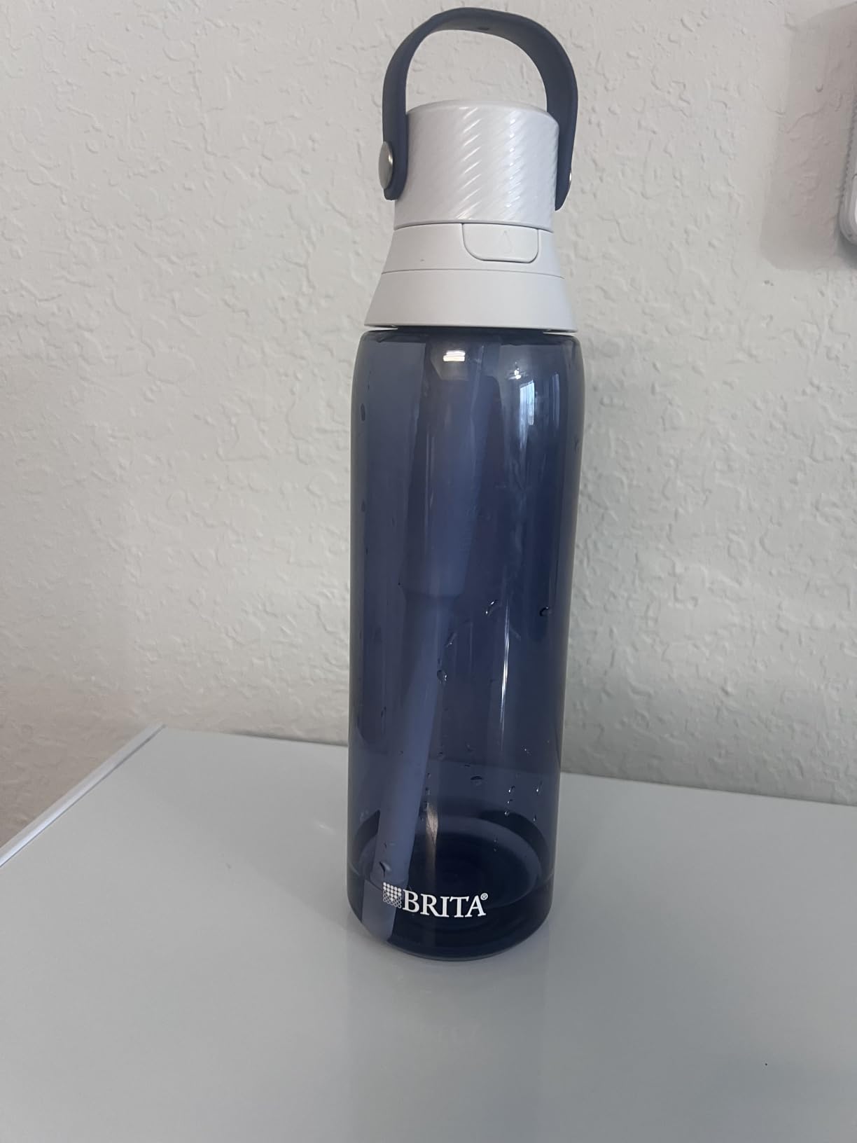 Brita Hard-Sided Plastic Premium Filtering Water Bottle, BPA-Free, Reusable, Replaces 300 Plastic Water Bottles, Filter Lasts 2 Months or 40 Gallons, Includes 1 Filter, Blush - 26 oz customer photo 1