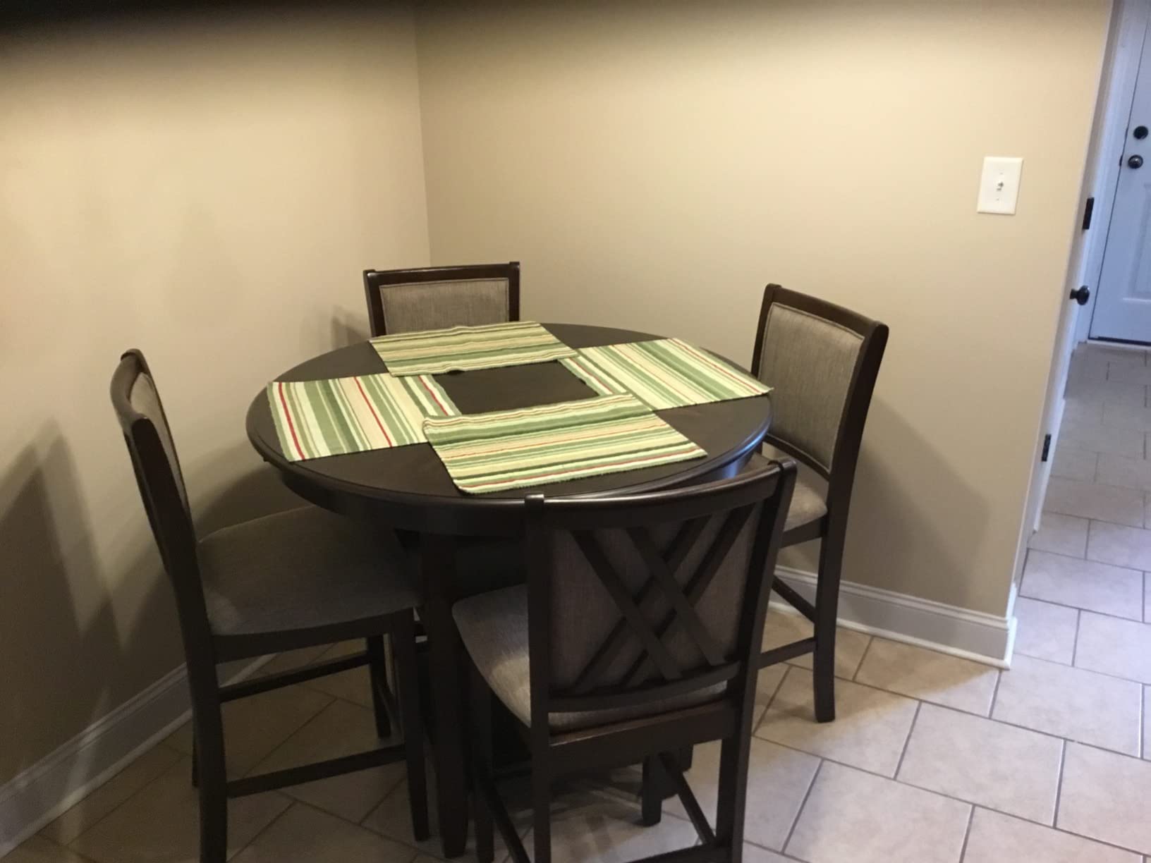 New Classic Furniture Amy 5-Piece Counter Dining Table Set, Gray customer photo 1