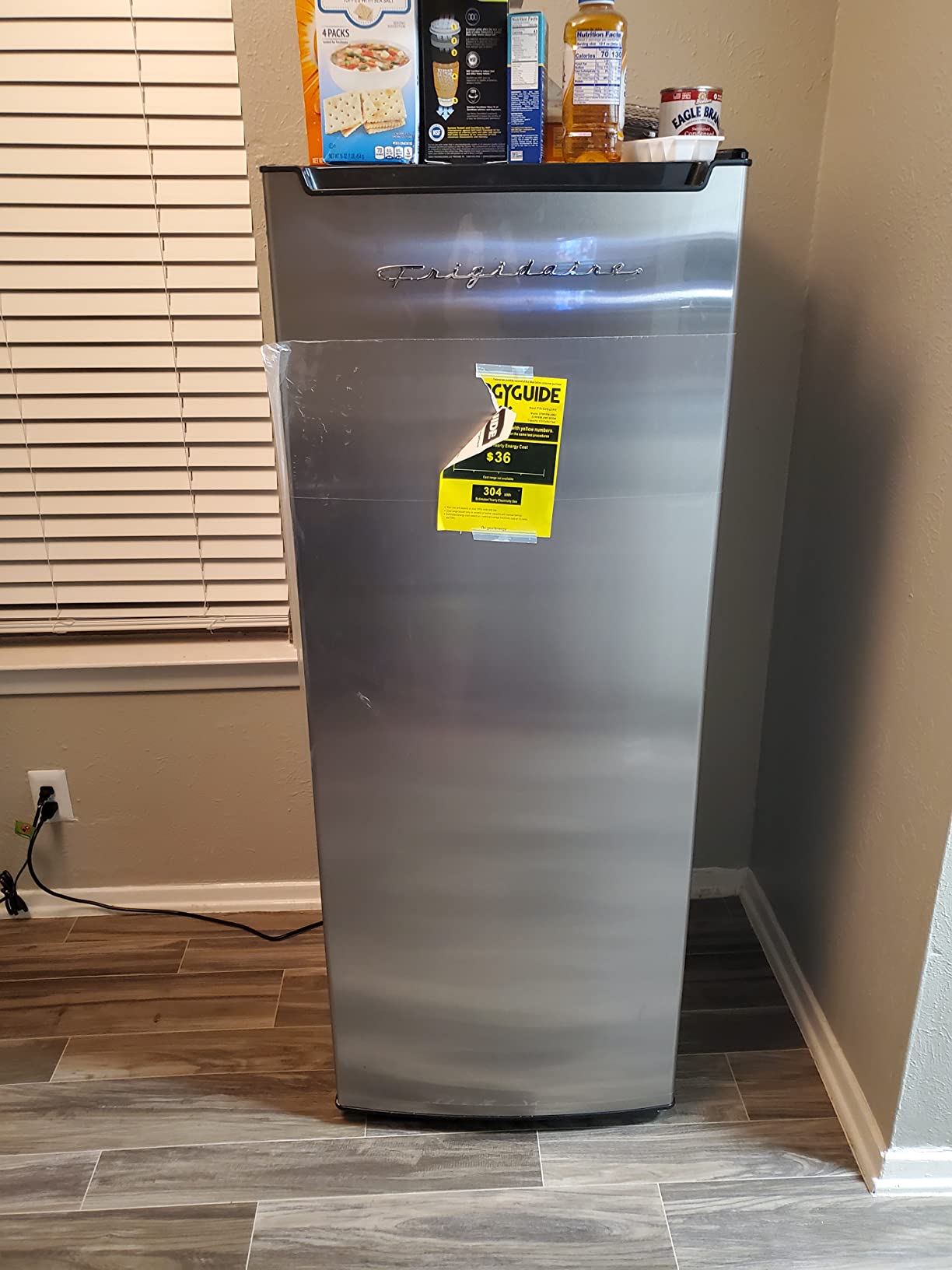 Frigidaire EFRF314-AMZ Upright Freezer 3 cu ft Stainless Platinum Design Series customer photo 2